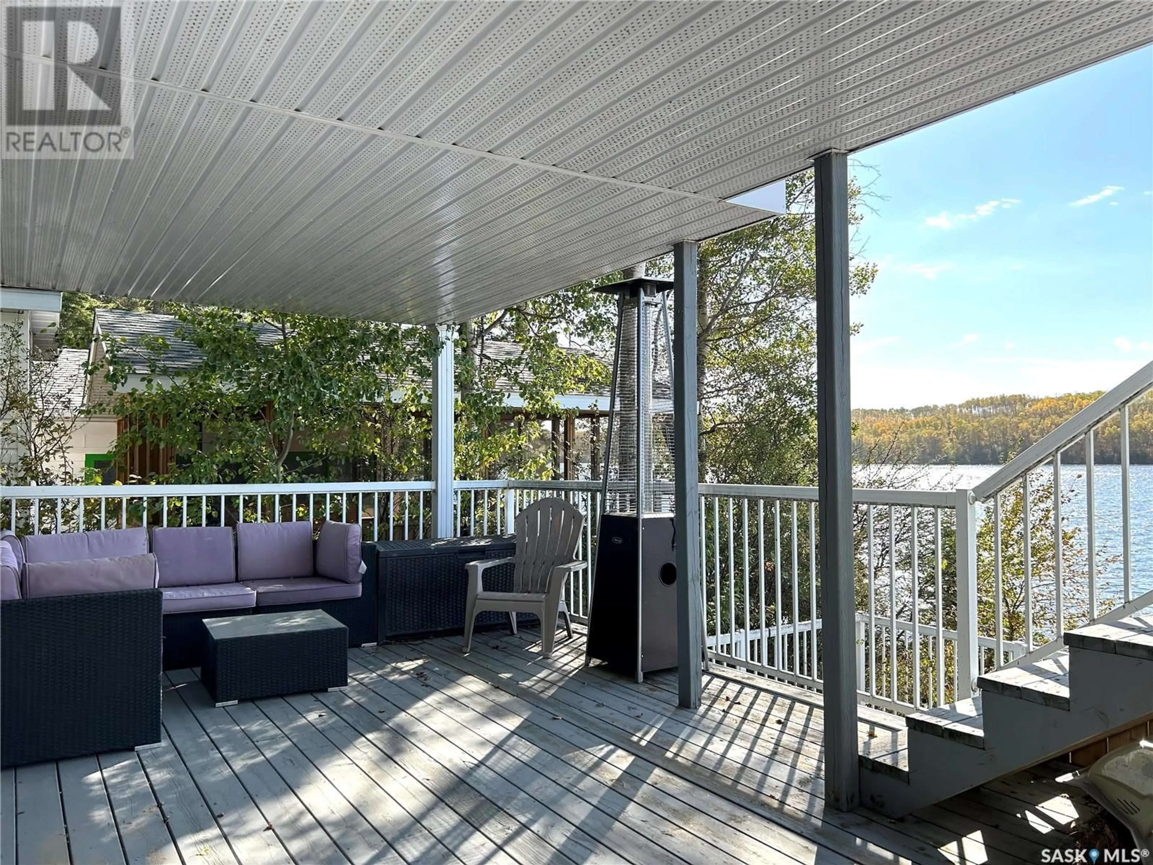 Patio, water/lake/river/ocean view for 2 LAKESIDE DRIVE, Kipabiskau Regional Park Saskatchewan S0E1T0
