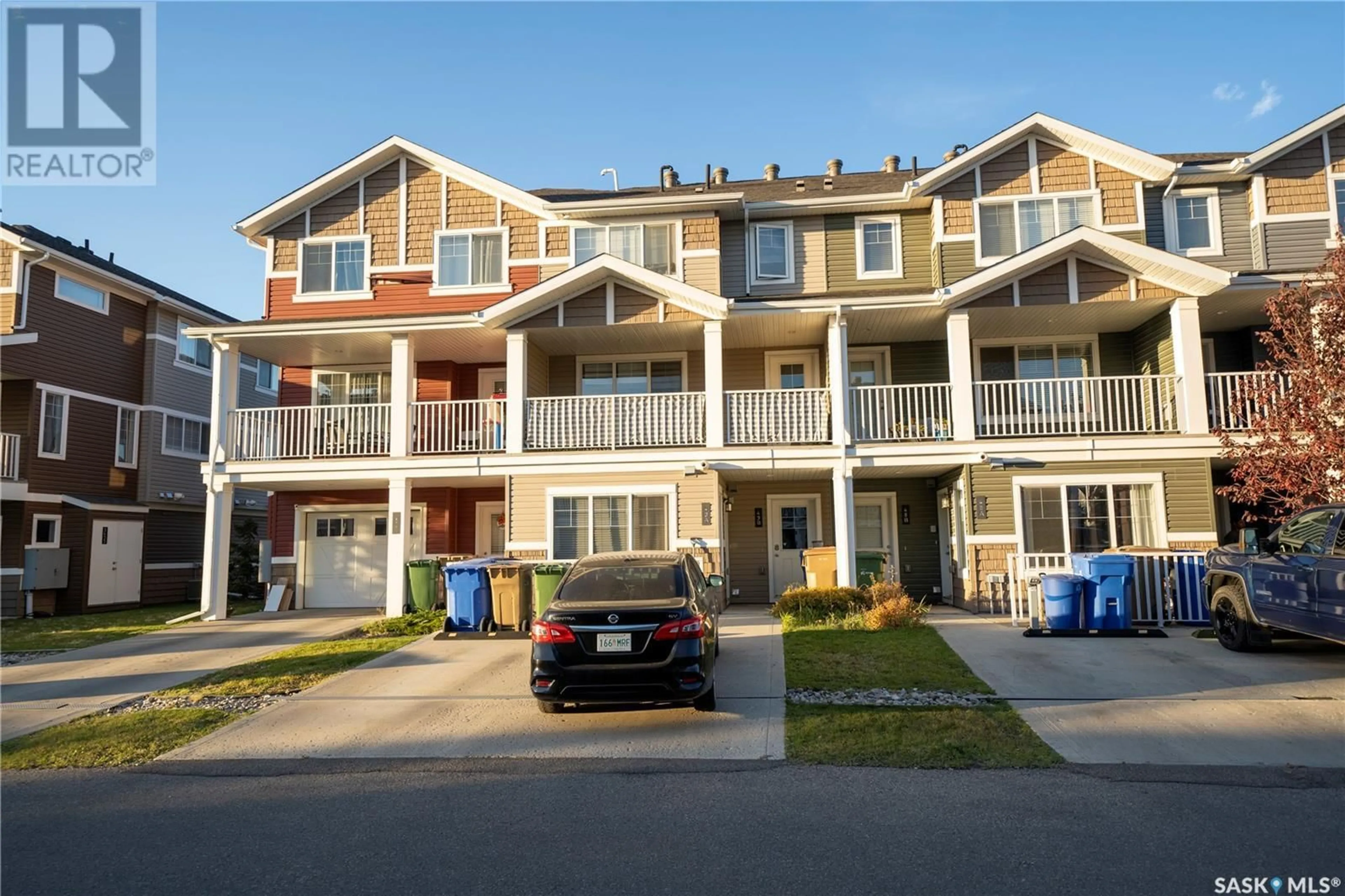 A pic from exterior of the house or condo, the street view for 49B 5635 Aerodrome ROAD, Regina Saskatchewan S4W0M3