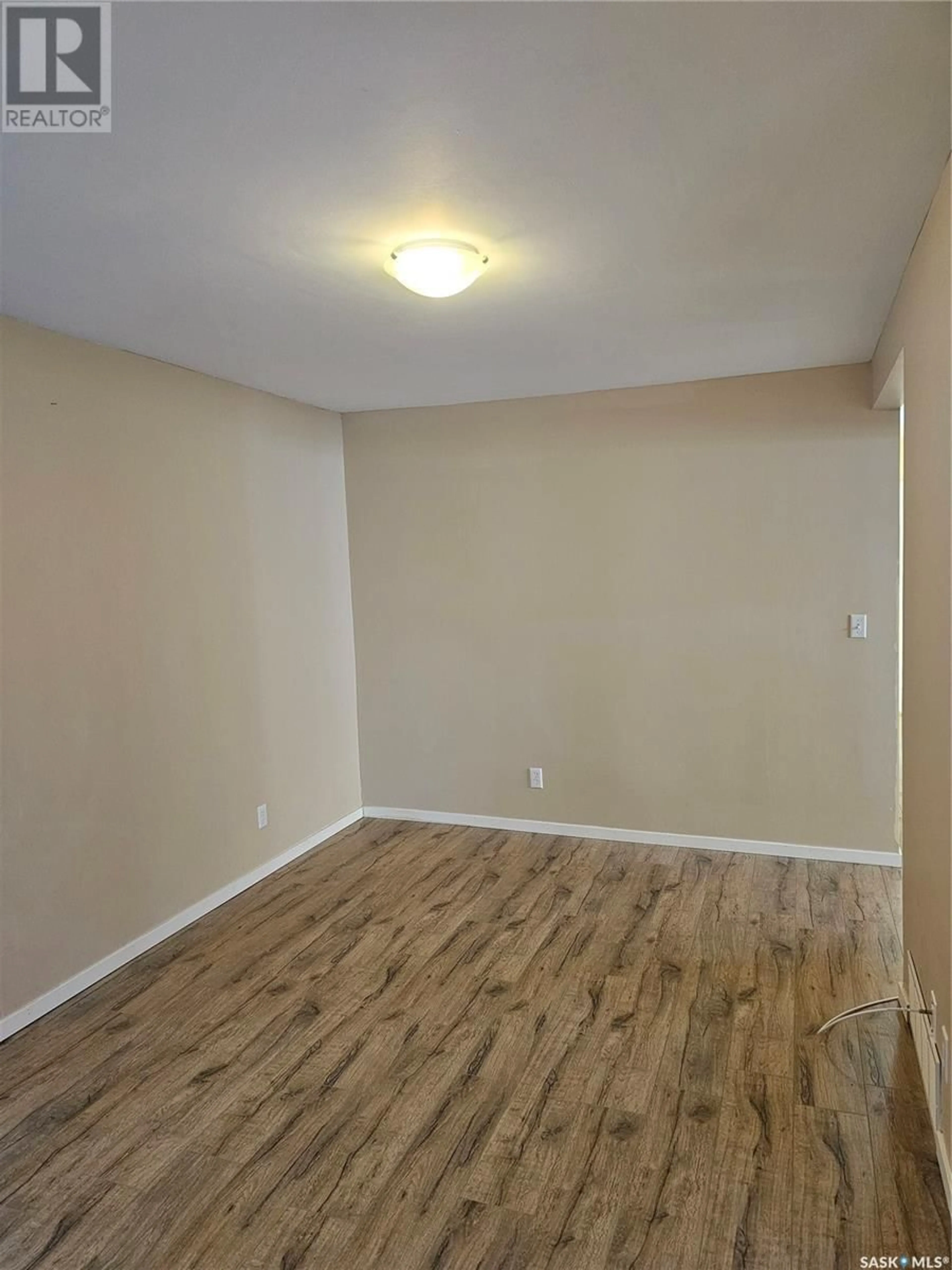 A pic of a room for 760 Rae STREET, Regina Saskatchewan S4T2A9