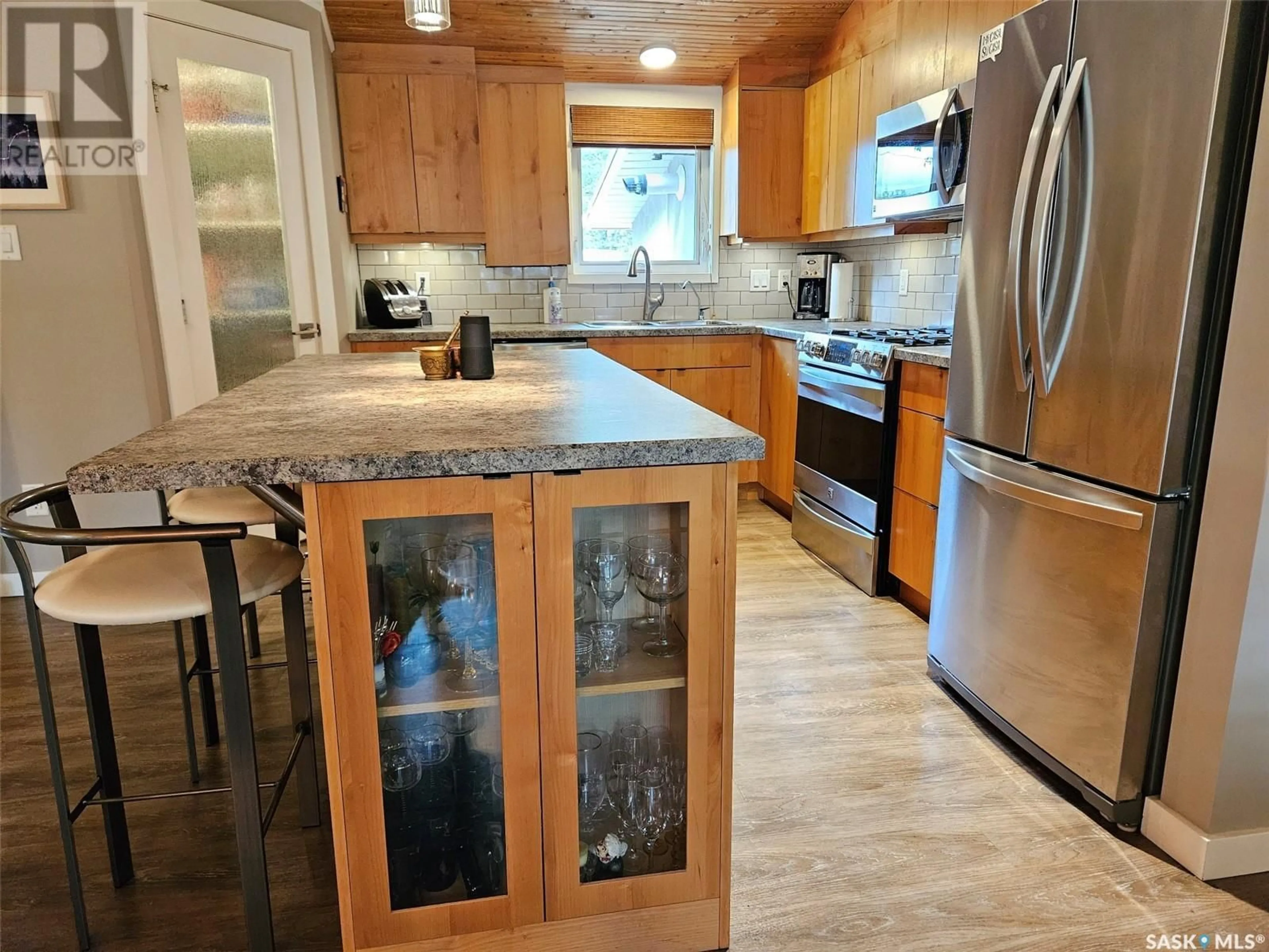 Open concept kitchen for 1 Canada CRESCENT, Moose Mountain Provincial Park Saskatchewan S0C2S0