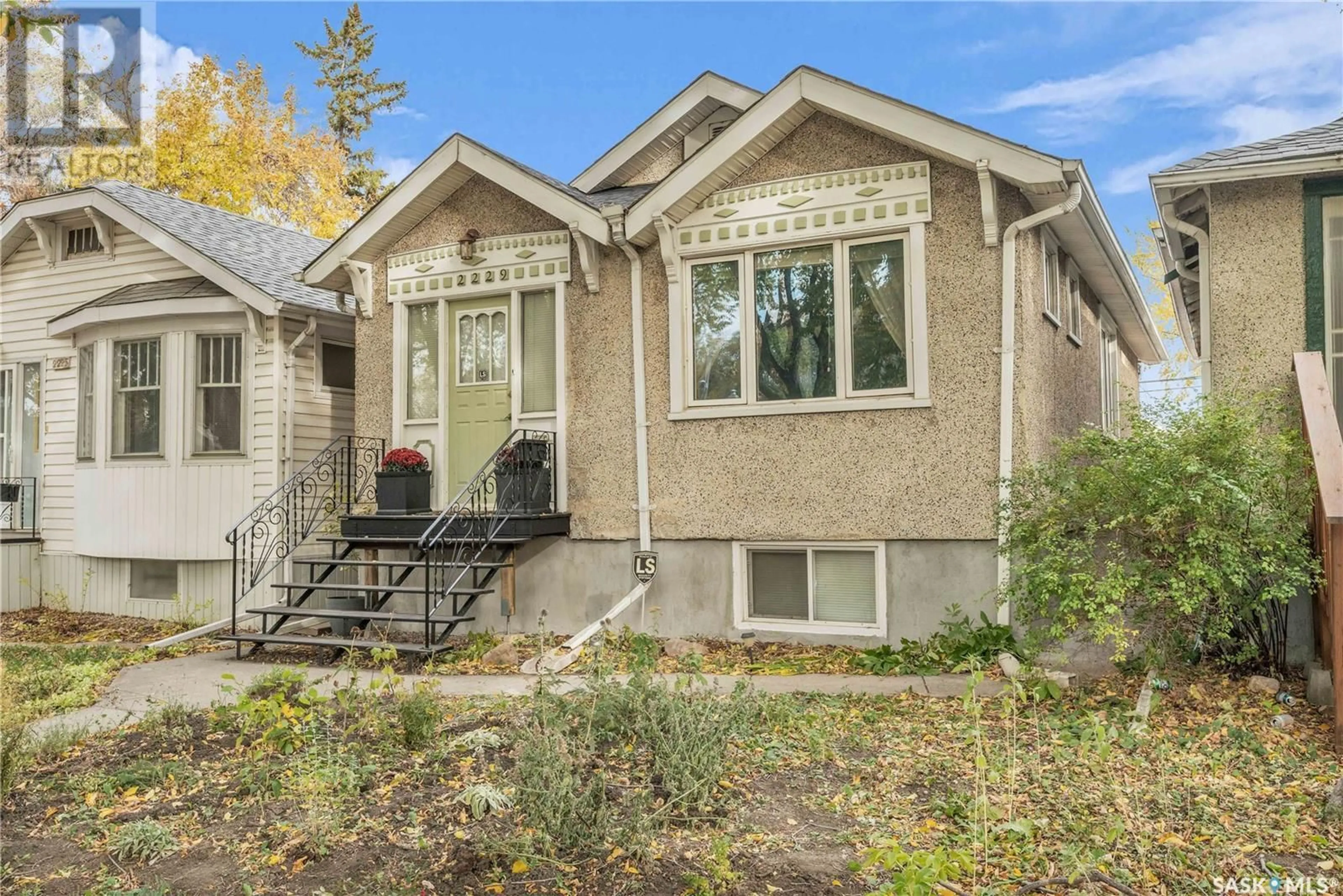 Frontside or backside of a home, cottage for 2229 Winnipeg STREET, Regina Saskatchewan S4P1H2