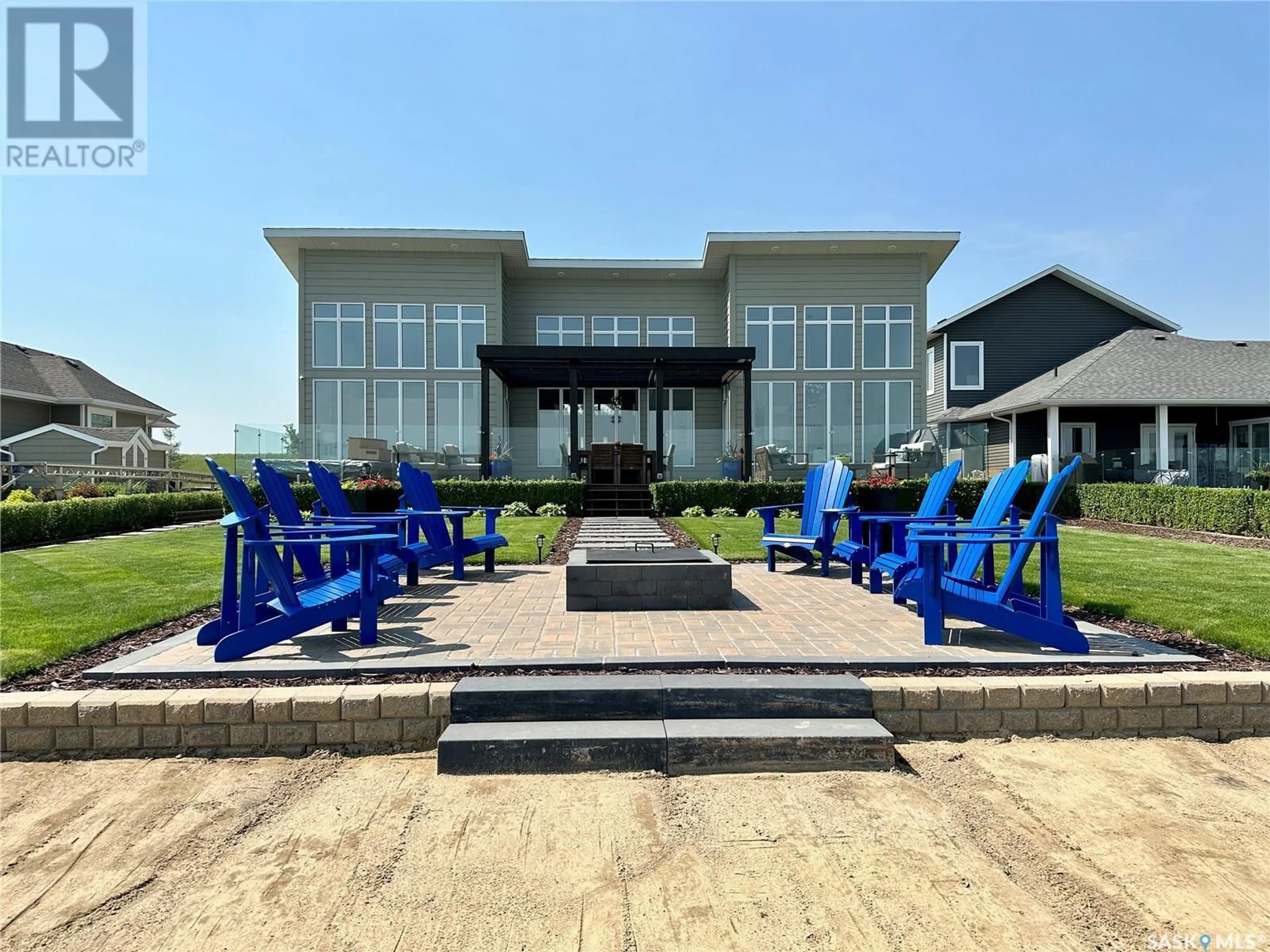 Patio, the front or back of building for 620 Lakeshore DRIVE, Meota Saskatchewan S0M1X0