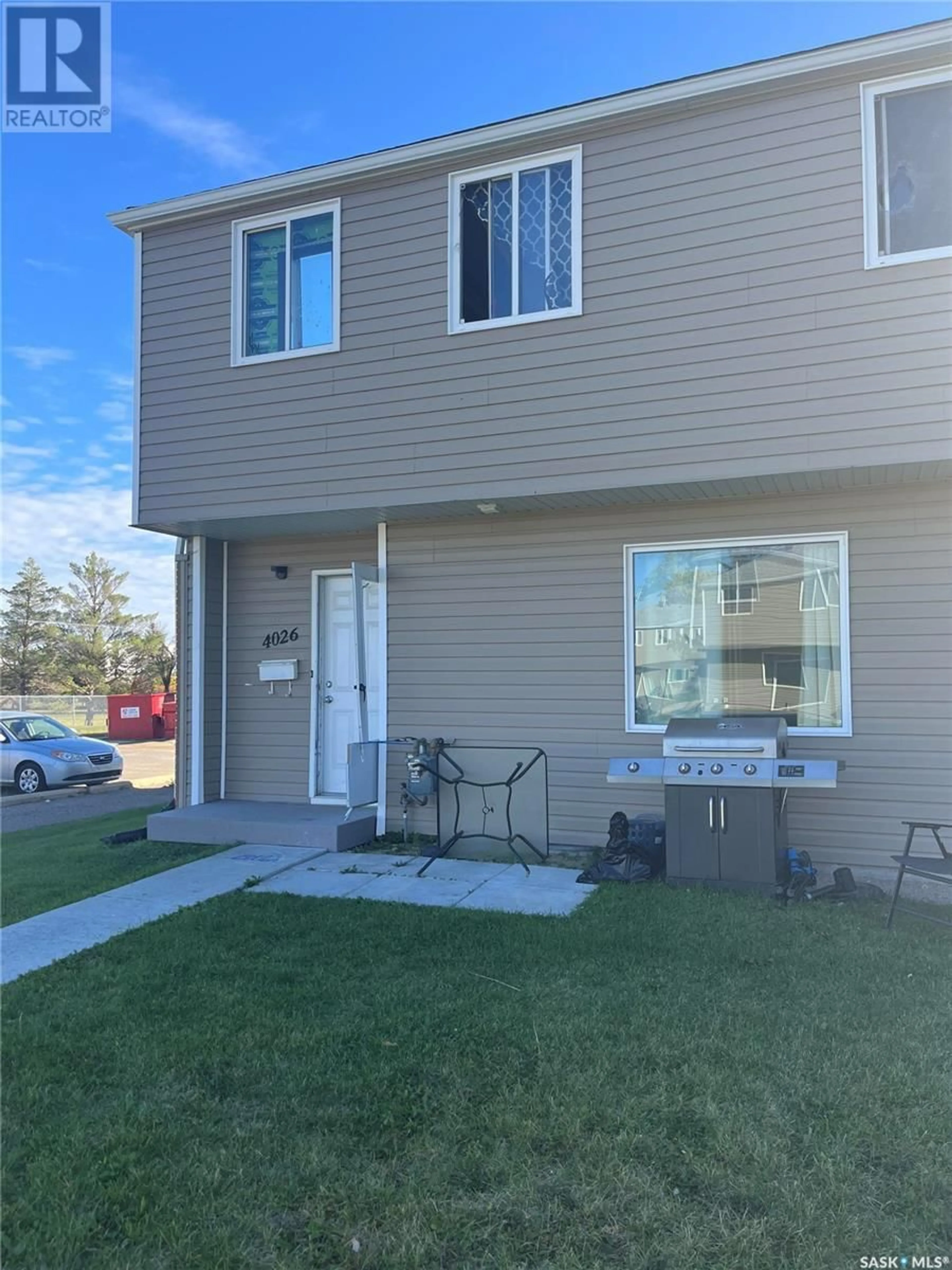 A pic from exterior of the house or condo, cottage for 4026 Castle ROAD, Regina Saskatchewan S4S6A4