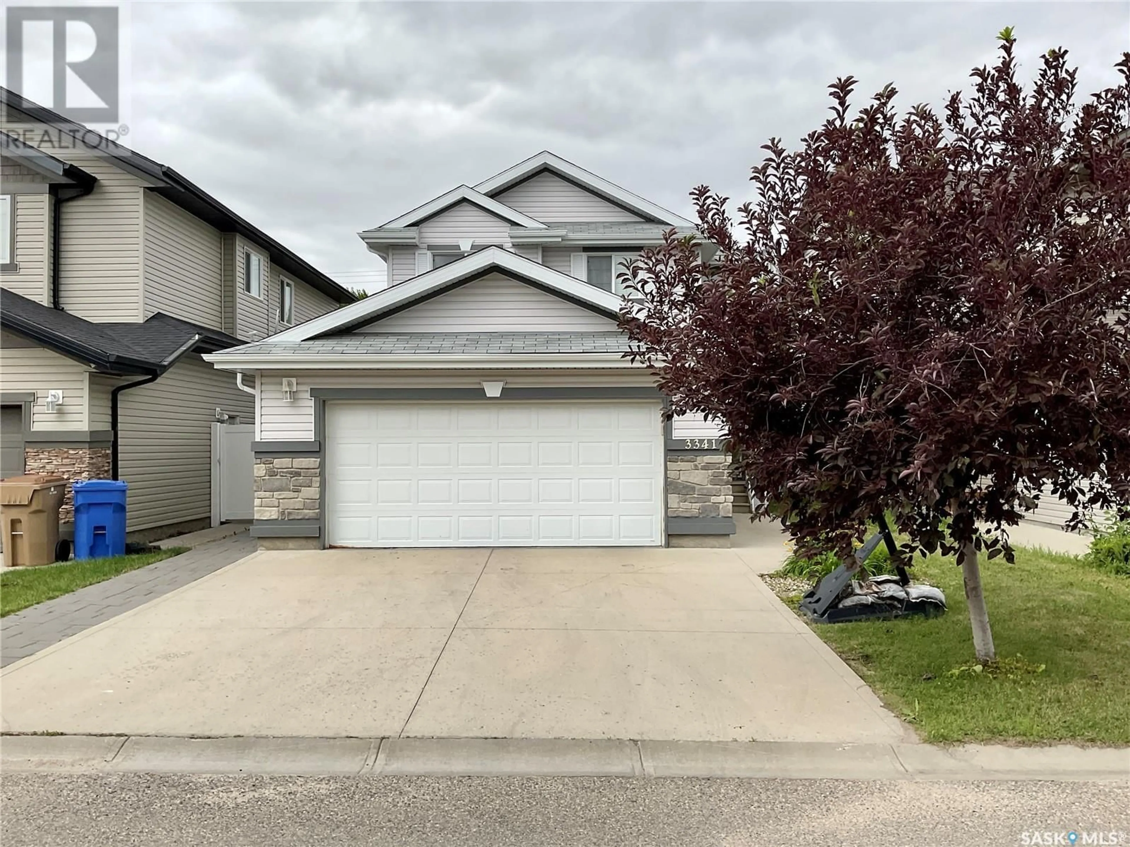 Frontside or backside of a home, the street view for 3341 Green Moss LANE, Regina Saskatchewan S4V1P2