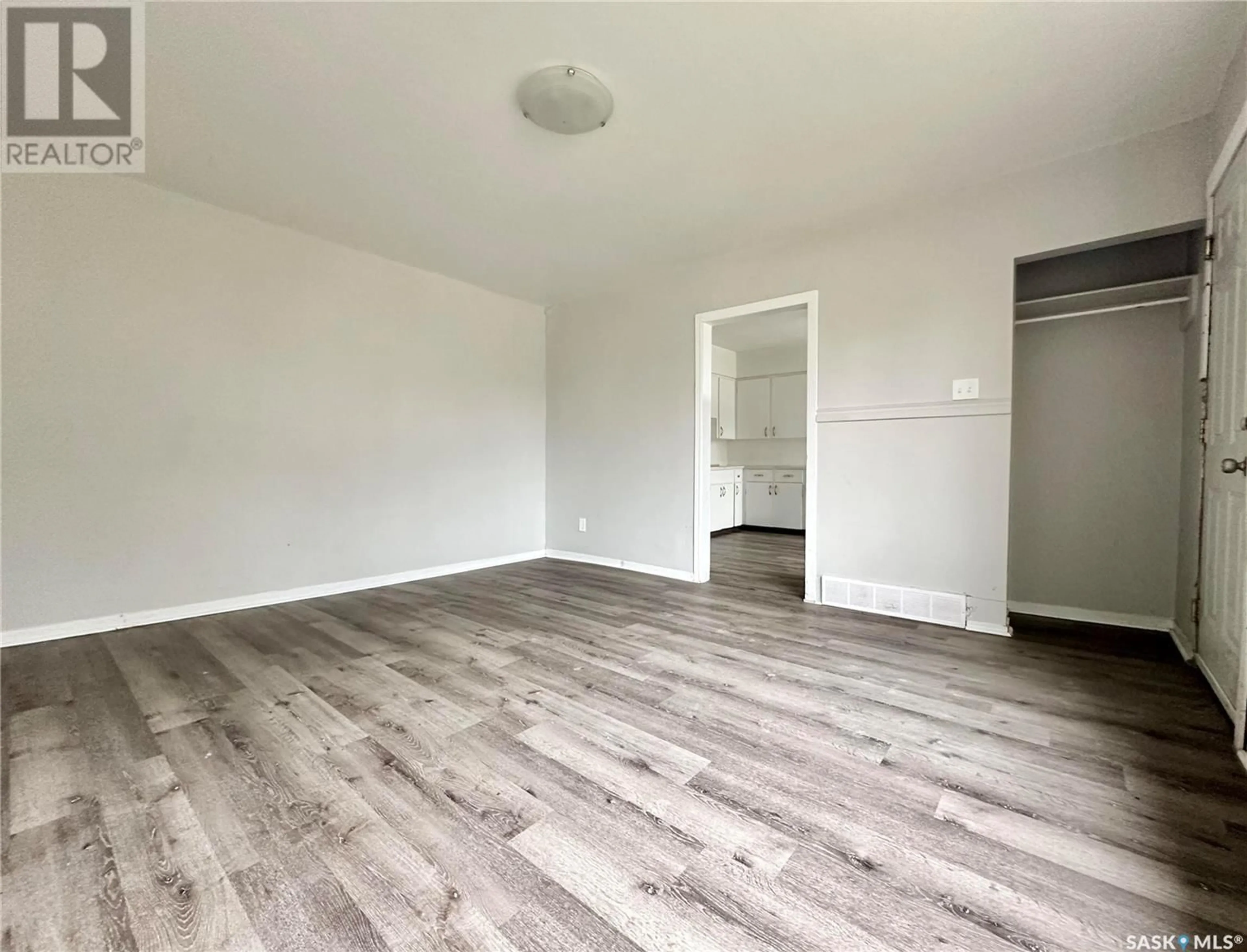 A pic of a room, wood floors for 404 Toronto STREET, Regina Saskatchewan S4R1M4