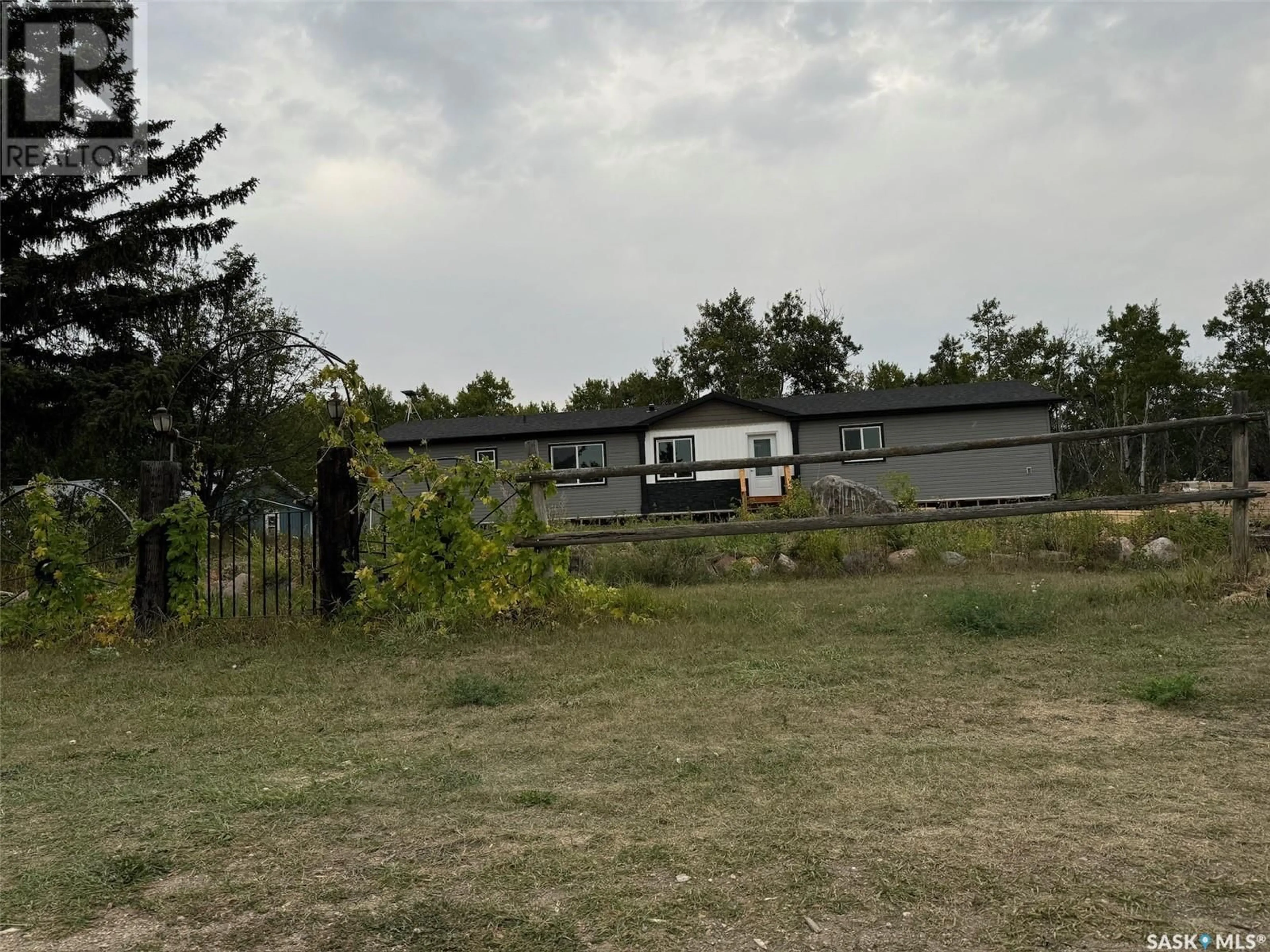 Frontside or backside of a home, the street view for Widespread Acres, South Qu'Appelle Rm No. 157 Saskatchewan S0G3E0