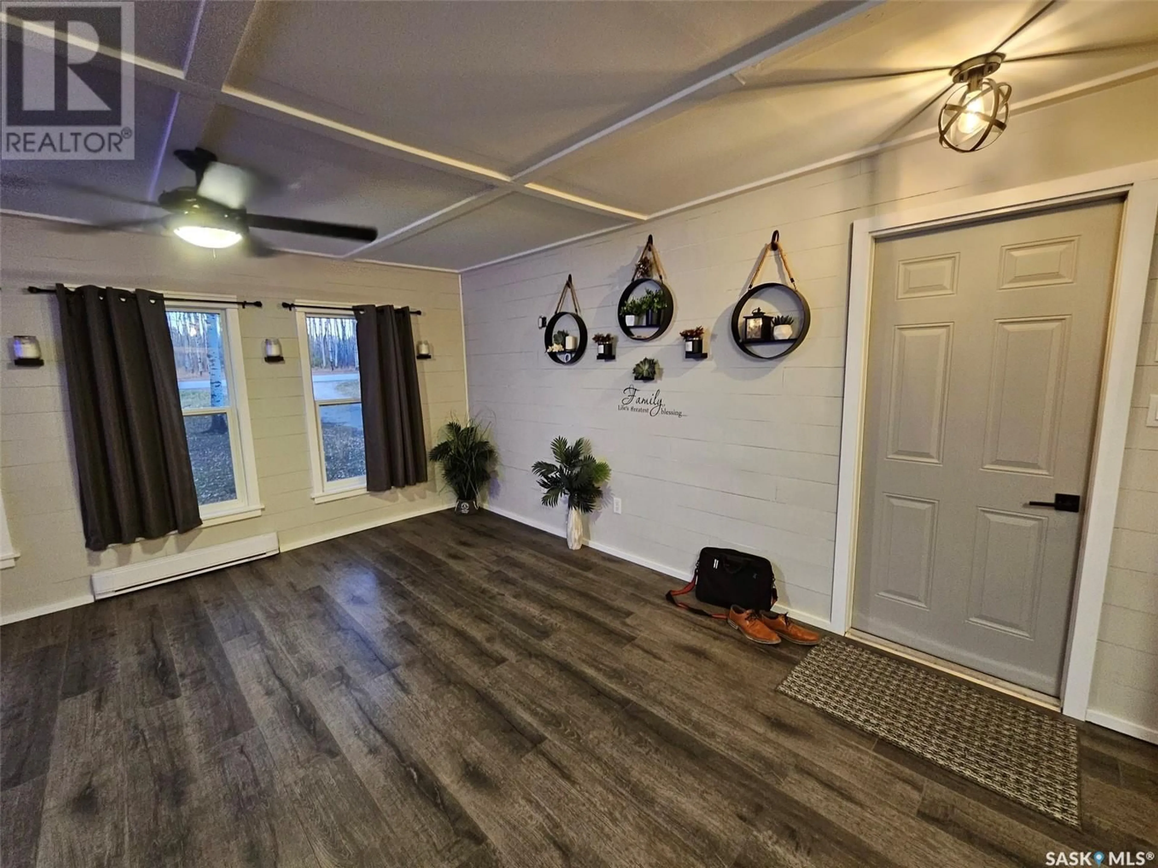 Indoor entryway, wood floors for 15 Arcola ROAD, Moose Mountain Provincial Park Saskatchewan S0C0S0