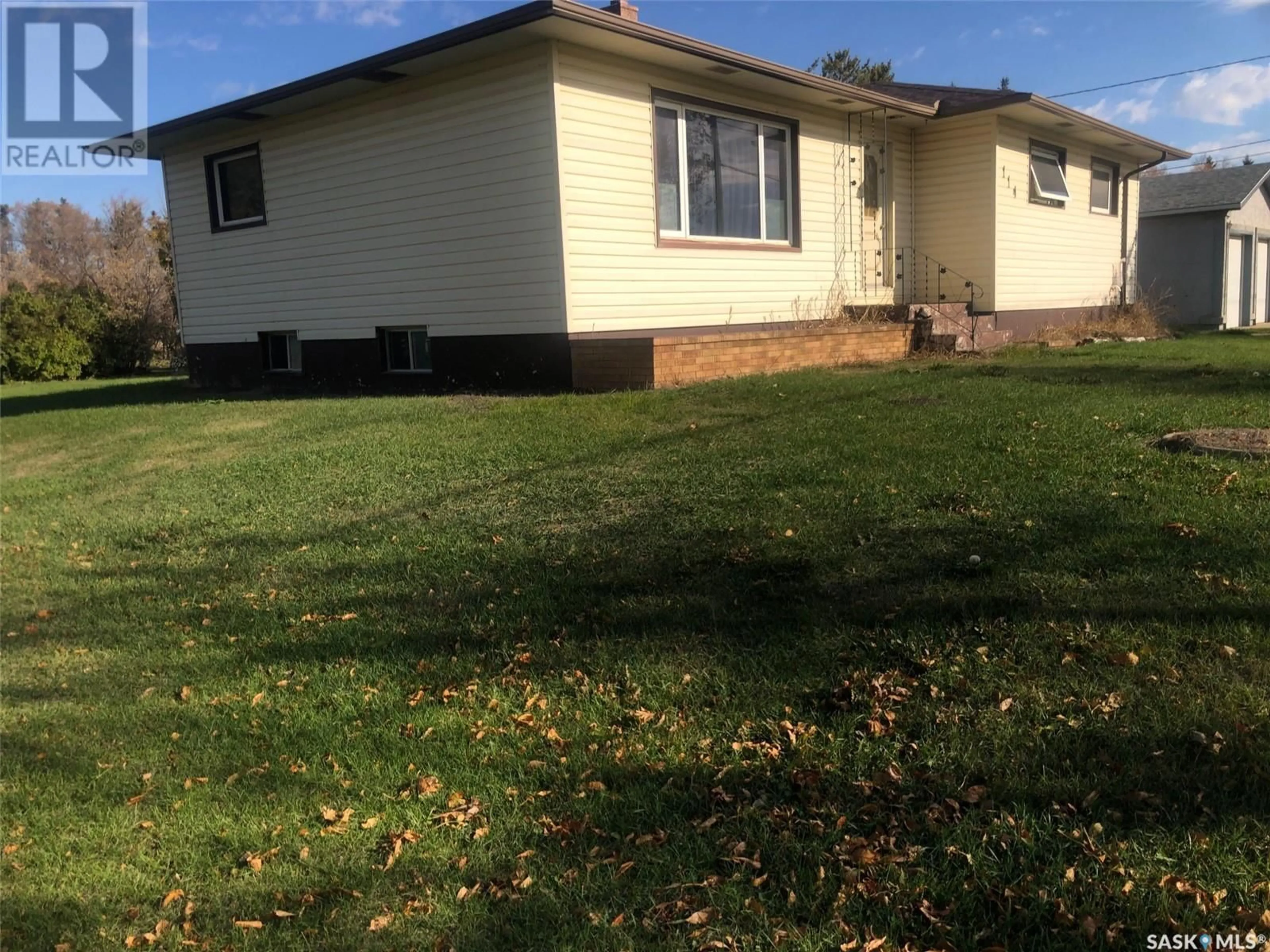 Frontside or backside of a home, cottage for 114 Whitesand DRIVE, Canora Saskatchewan S0A0L0