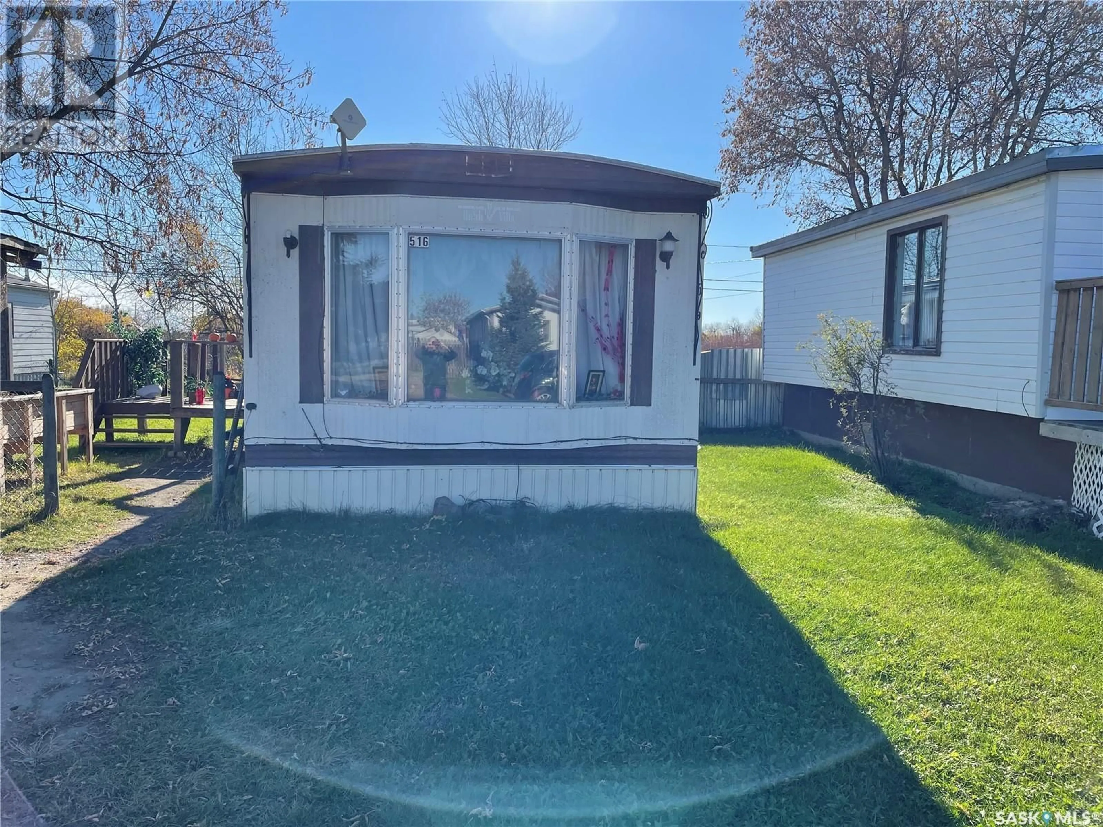 Home with vinyl exterior material for 516 7th AVENUE E, Meadow Lake Saskatchewan S9X1Y4