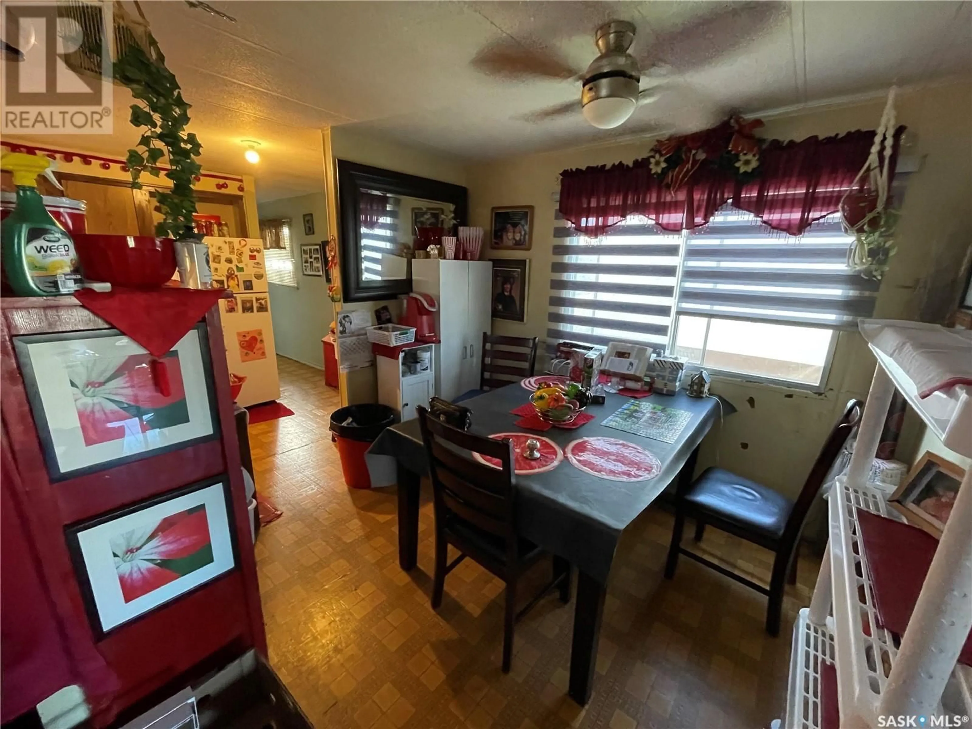 Dining room, cottage for 516 7th AVENUE E, Meadow Lake Saskatchewan S9X1Y4