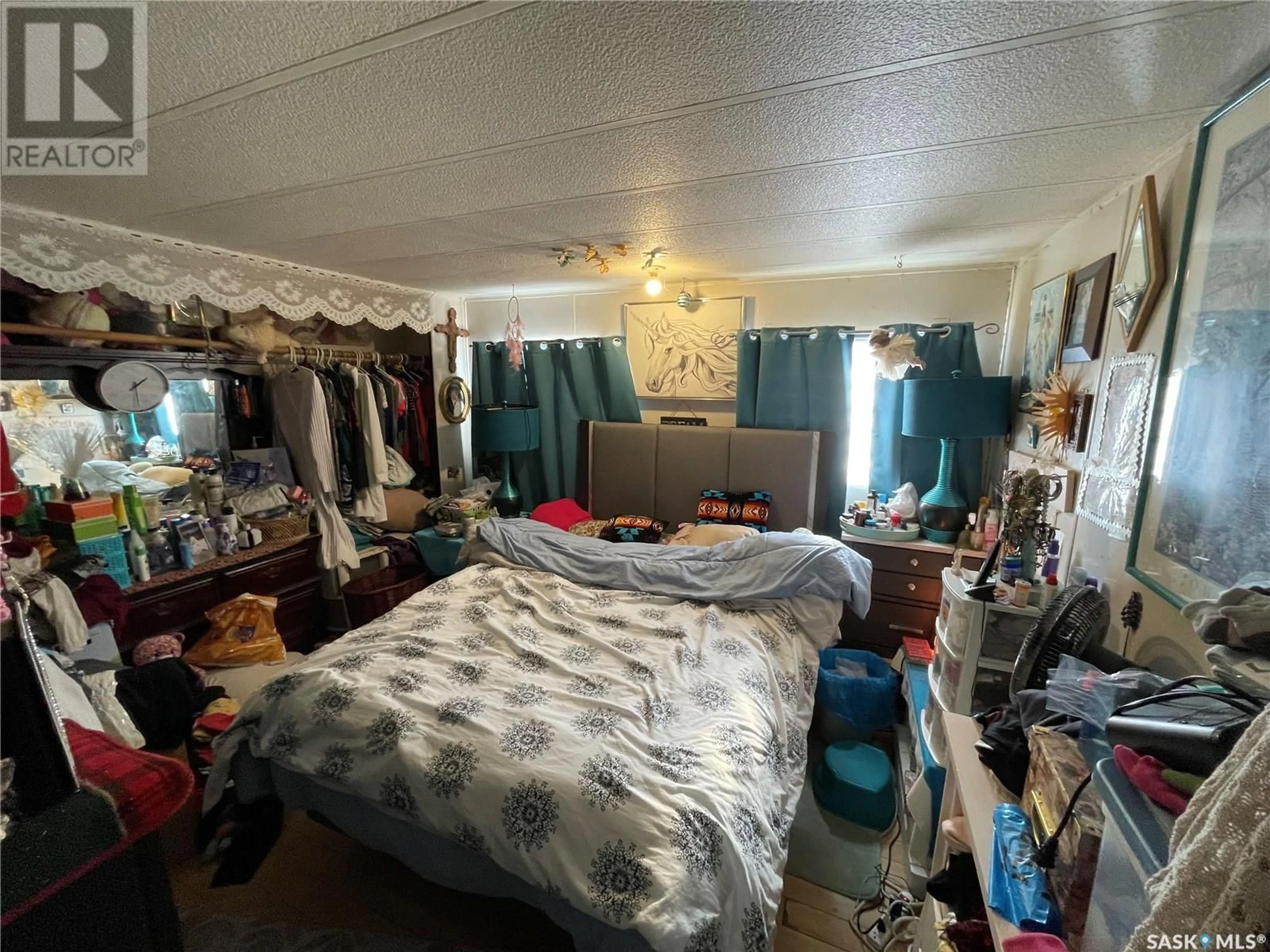 A pic of a room, unknown floor for 516 7th AVENUE E, Meadow Lake Saskatchewan S9X1Y4