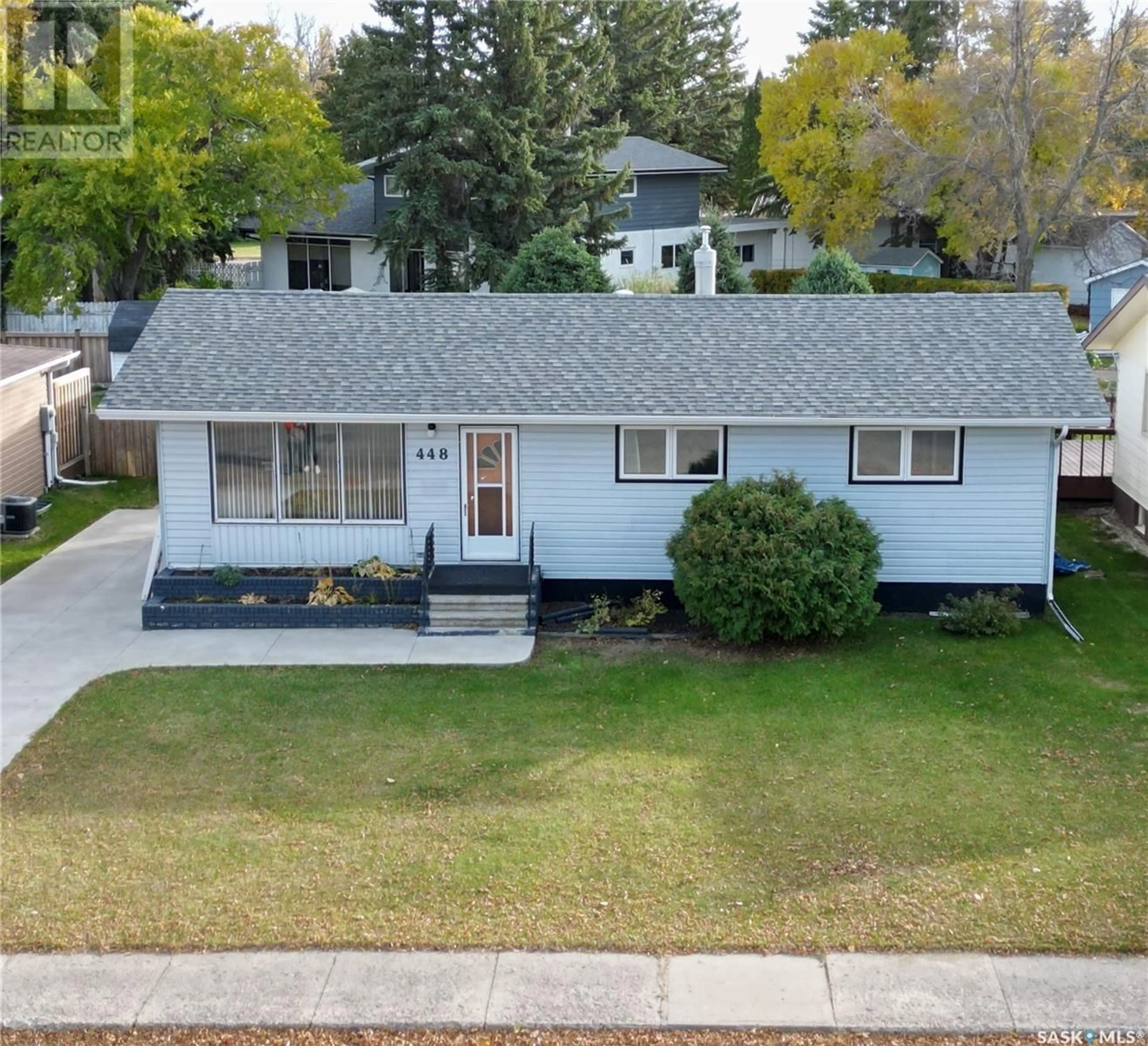 Frontside or backside of a home, the street view for 448 Mountview ROAD, Yorkton Saskatchewan S3N2L3