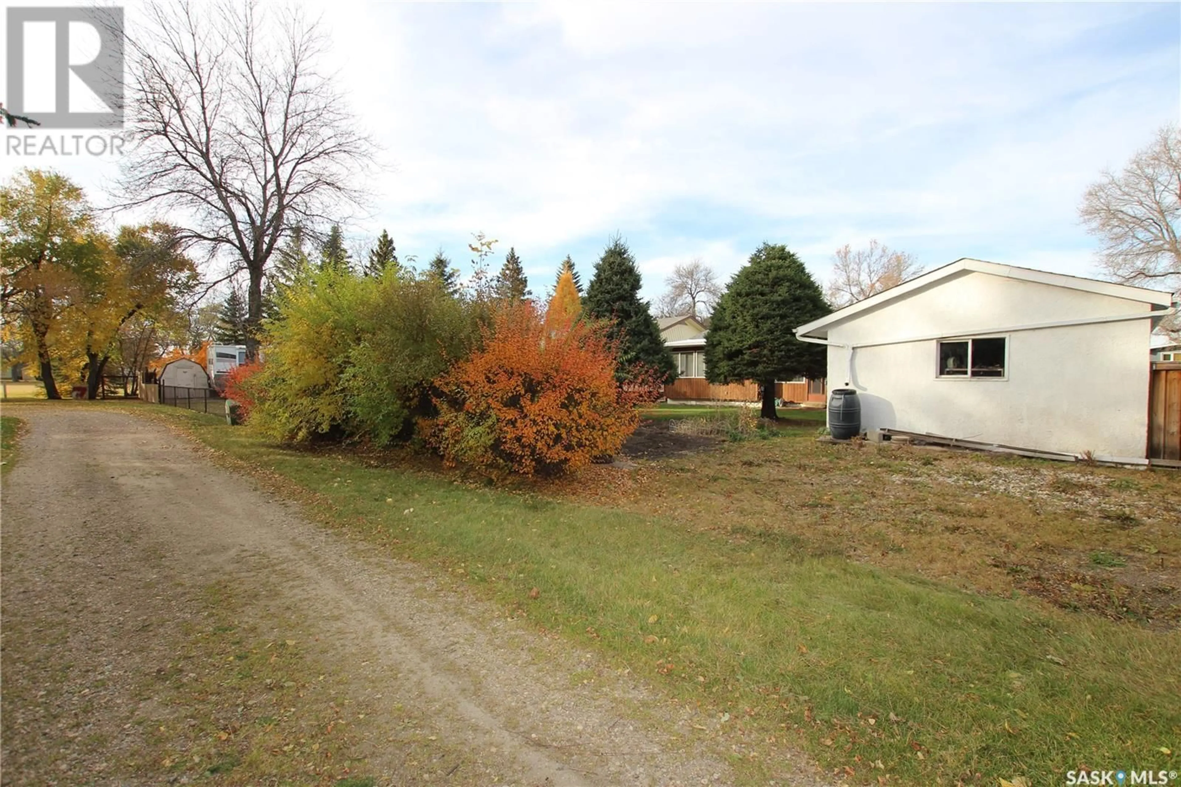 Frontside or backside of a home, the fenced backyard for 448 Mountview ROAD, Yorkton Saskatchewan S3N2L3