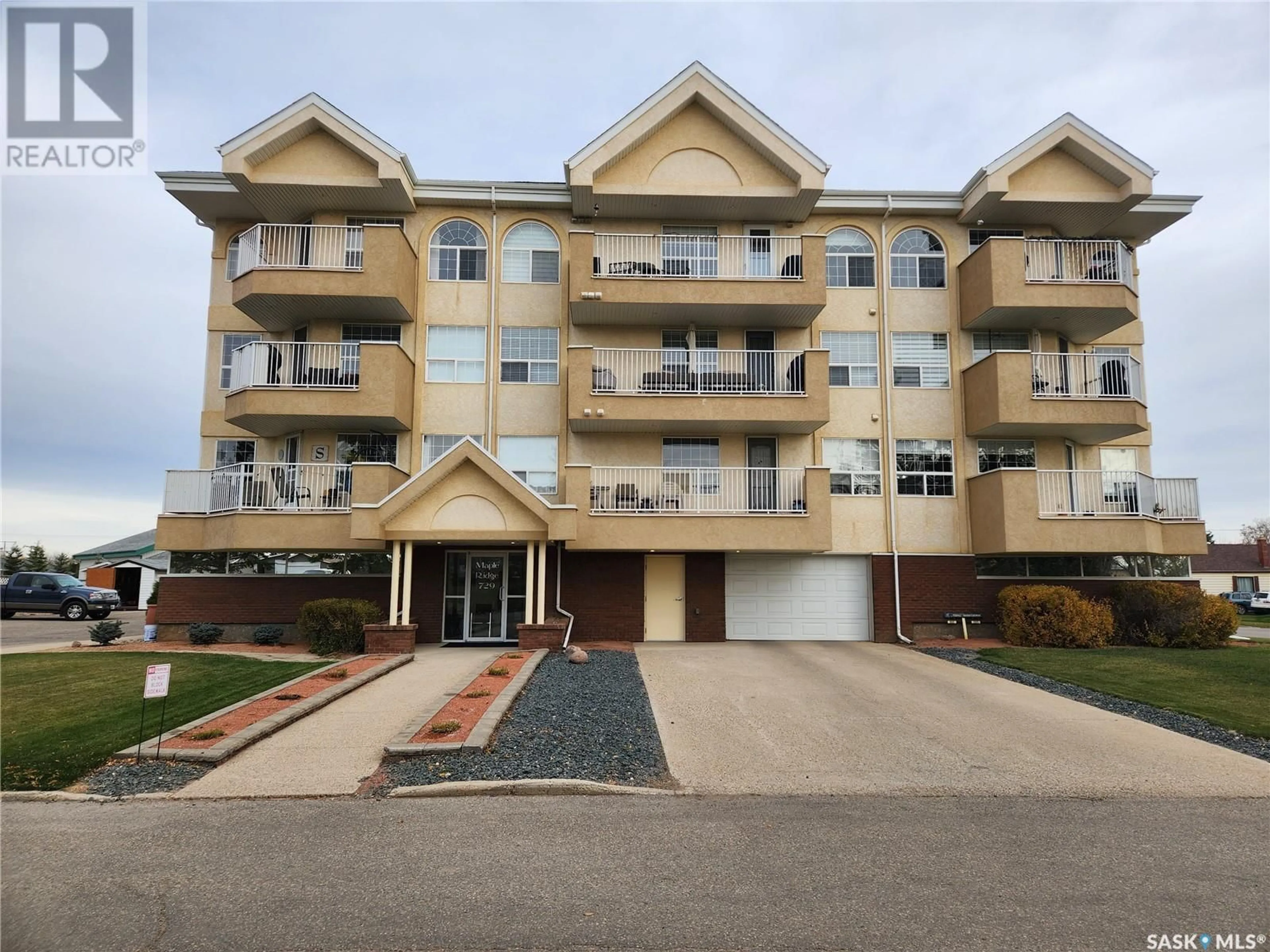 A pic from exterior of the house or condo, the front or back of building for 105 729 101st AVENUE, Tisdale Saskatchewan S0E1T0