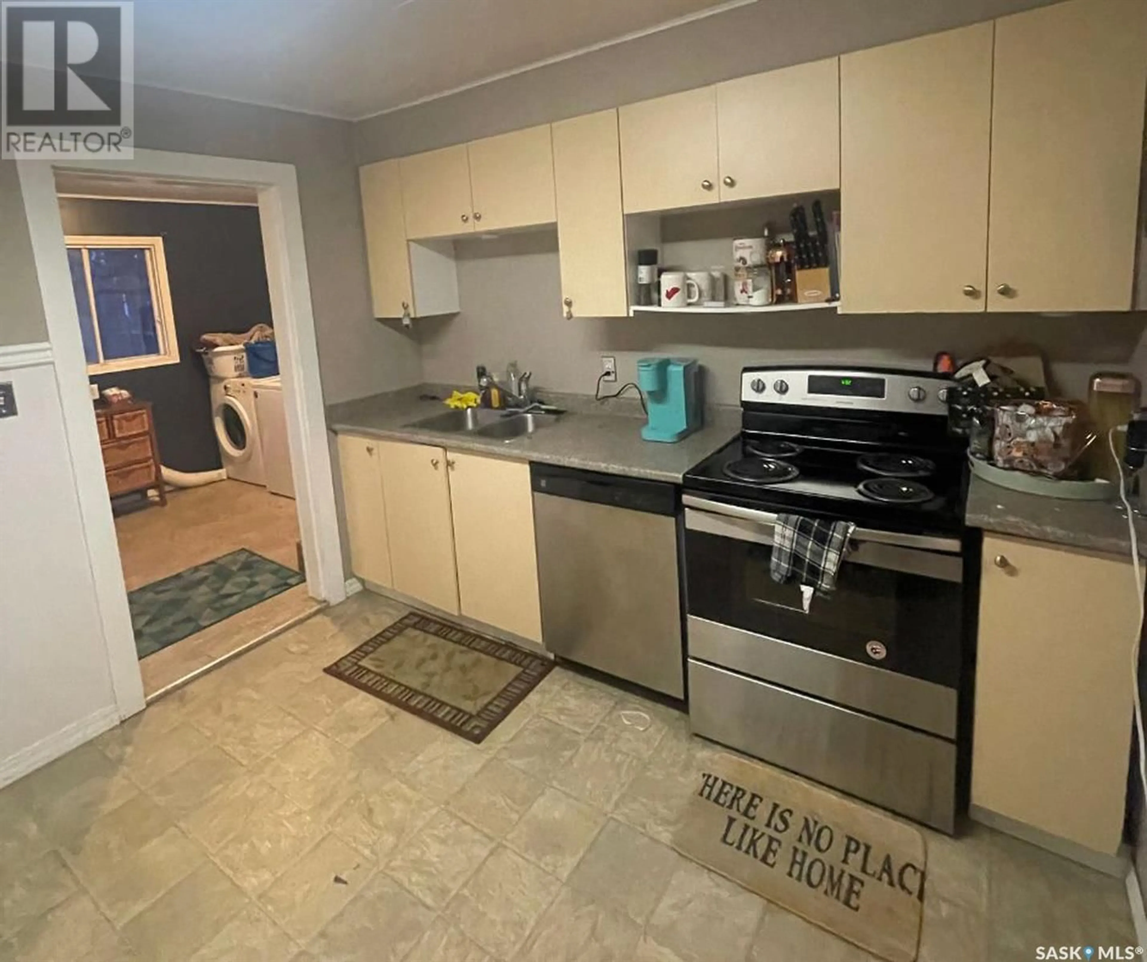 Standard kitchen, not visible floor, cottage for 608 3rd AVENUE W, Meadow Lake Saskatchewan S9X1A8