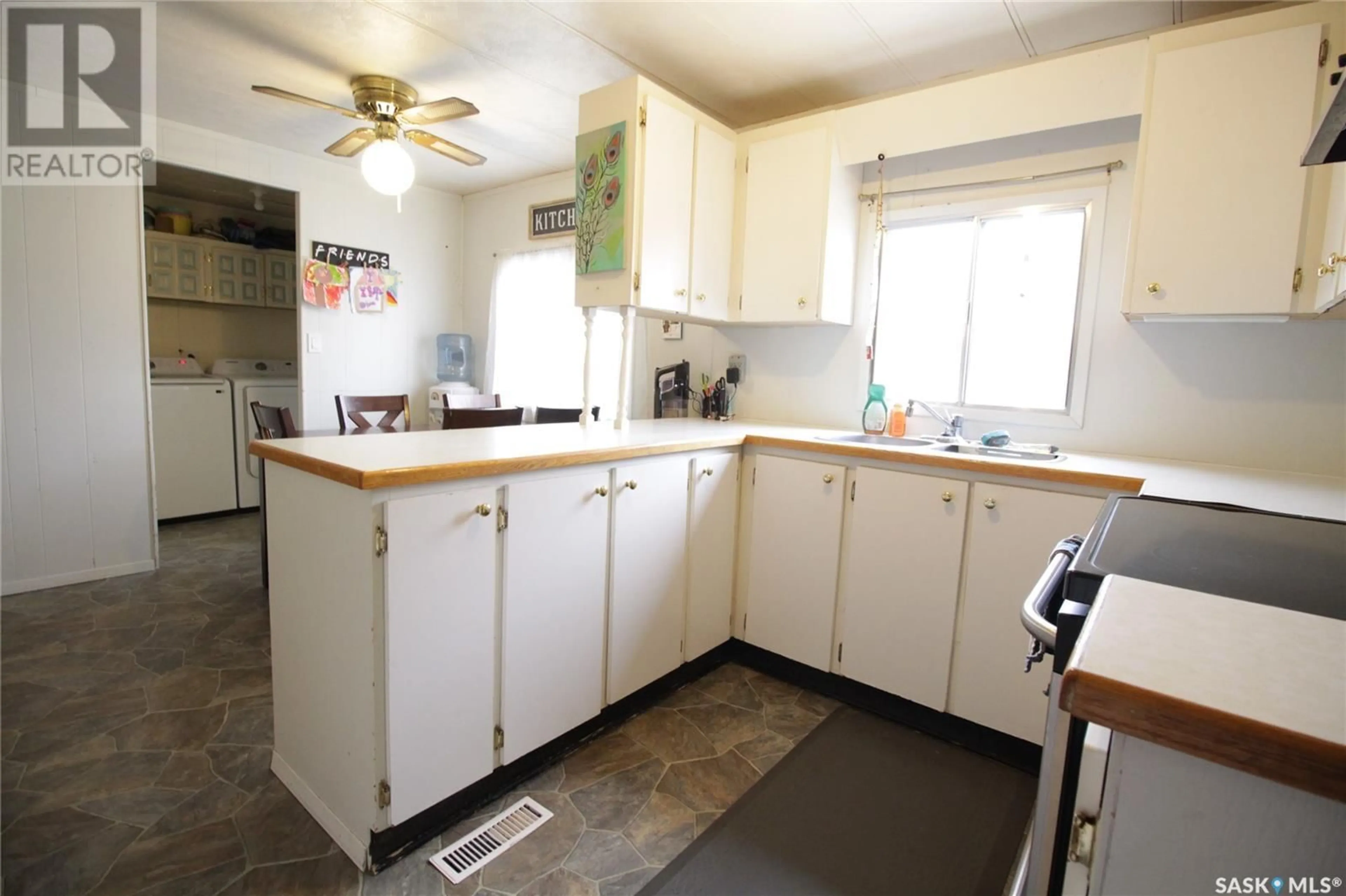 Kitchen, wood floors, cottage for Fouillard Acreage, Martin Rm No. 122 Saskatchewan S0G3N0