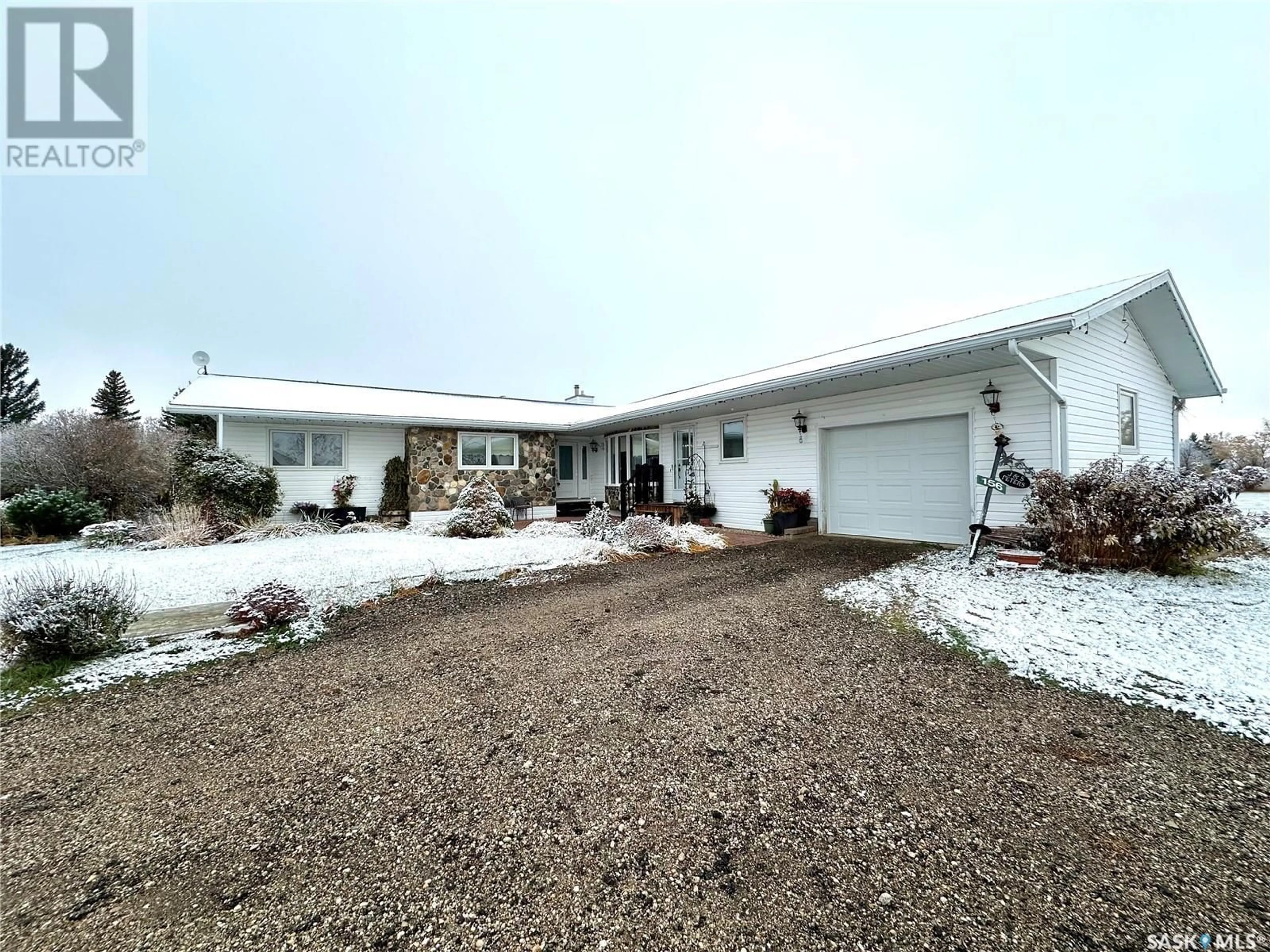 Frontside or backside of a home, the street view for 156 Centennial STREET, Swift Current Rm No. 137 Saskatchewan S0N2Y0