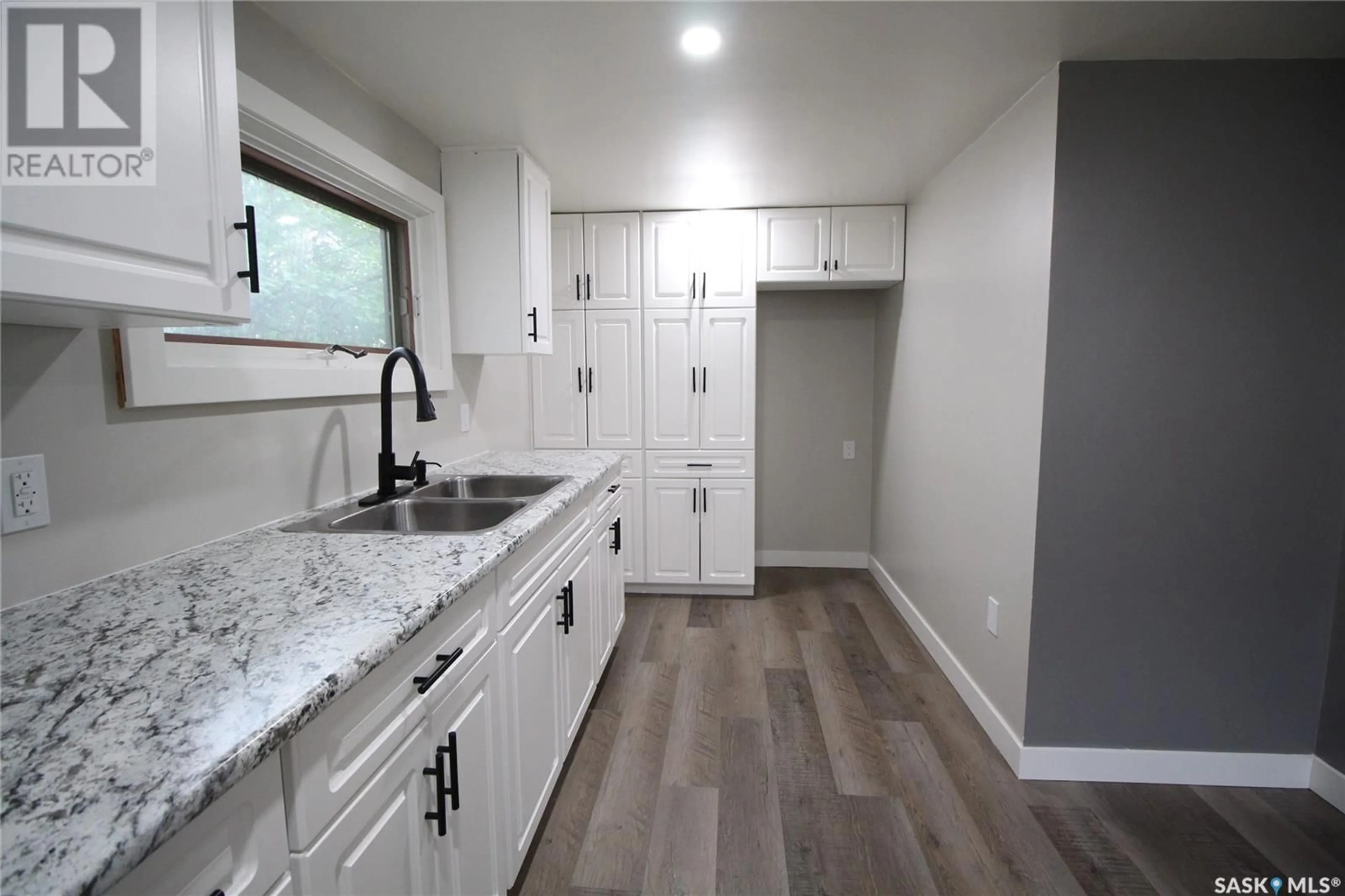 Open concept kitchen for 710 Carleton STREET, Moosomin Saskatchewan S0G3N0