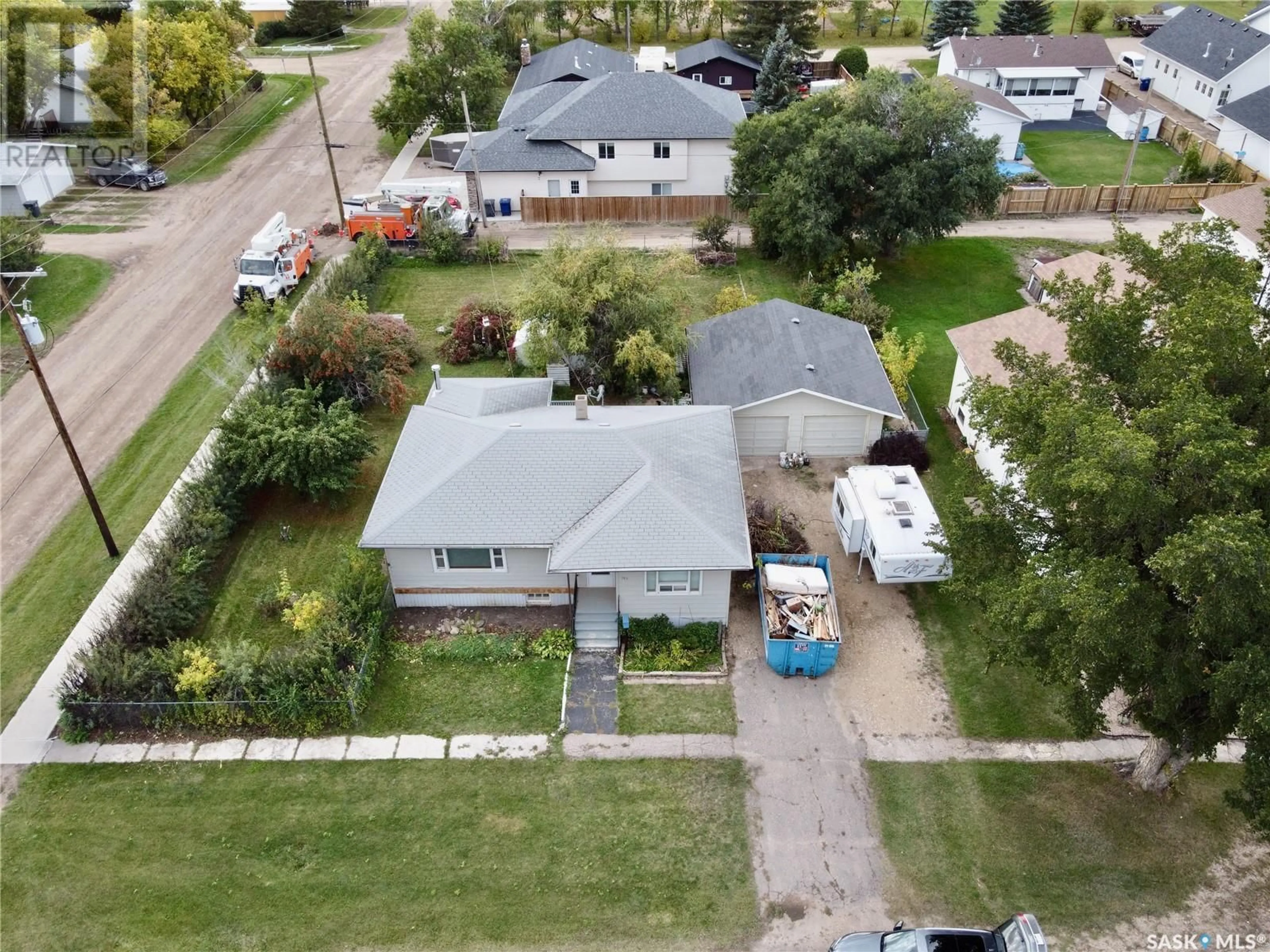 Frontside or backside of a home, the street view for 302 4th AVENUE, Aberdeen Saskatchewan S0K0A0