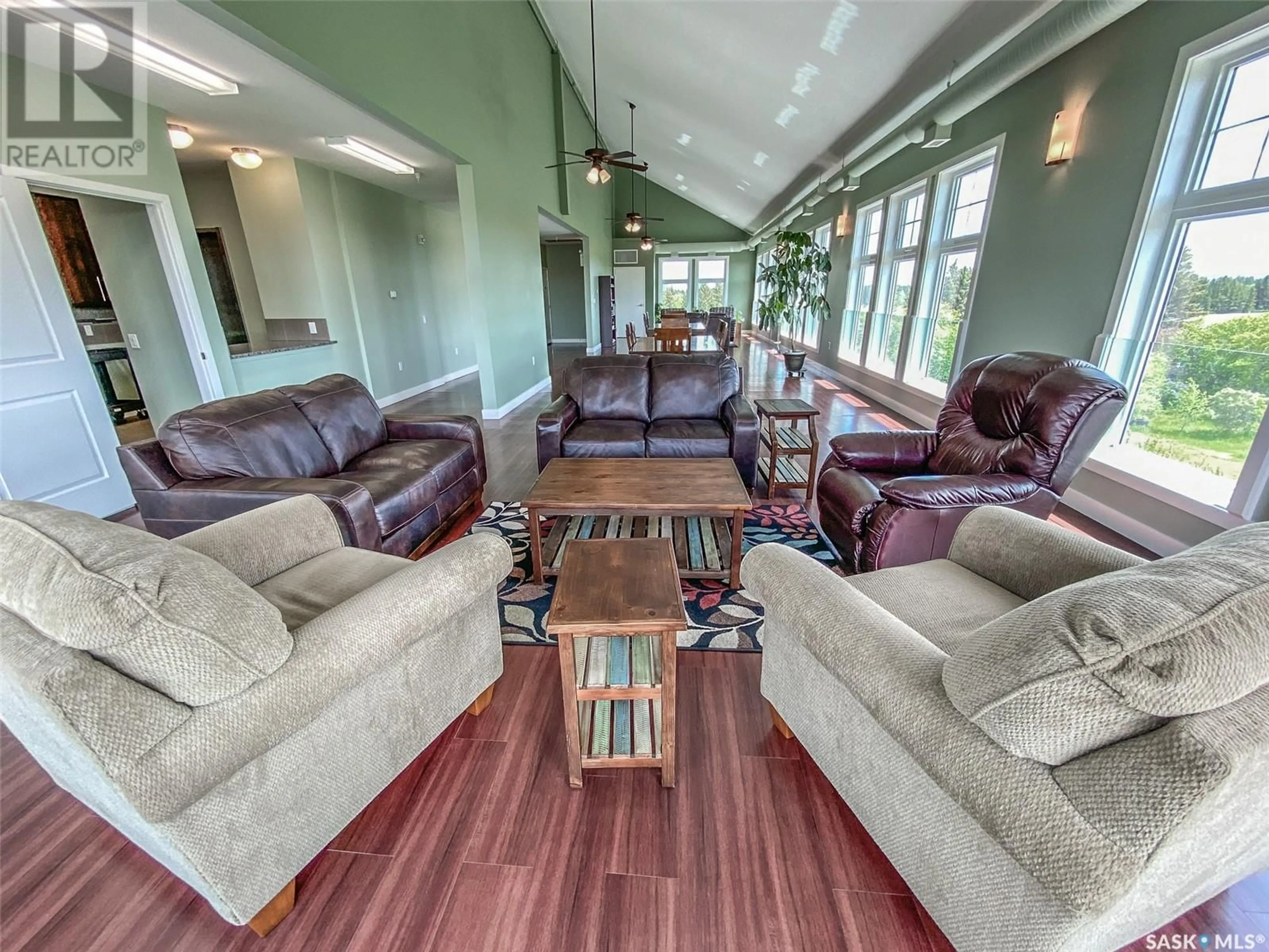 Living room, wood floors for 408 912 OTTERLOO STREET, Indian Head Saskatchewan S0G2K0