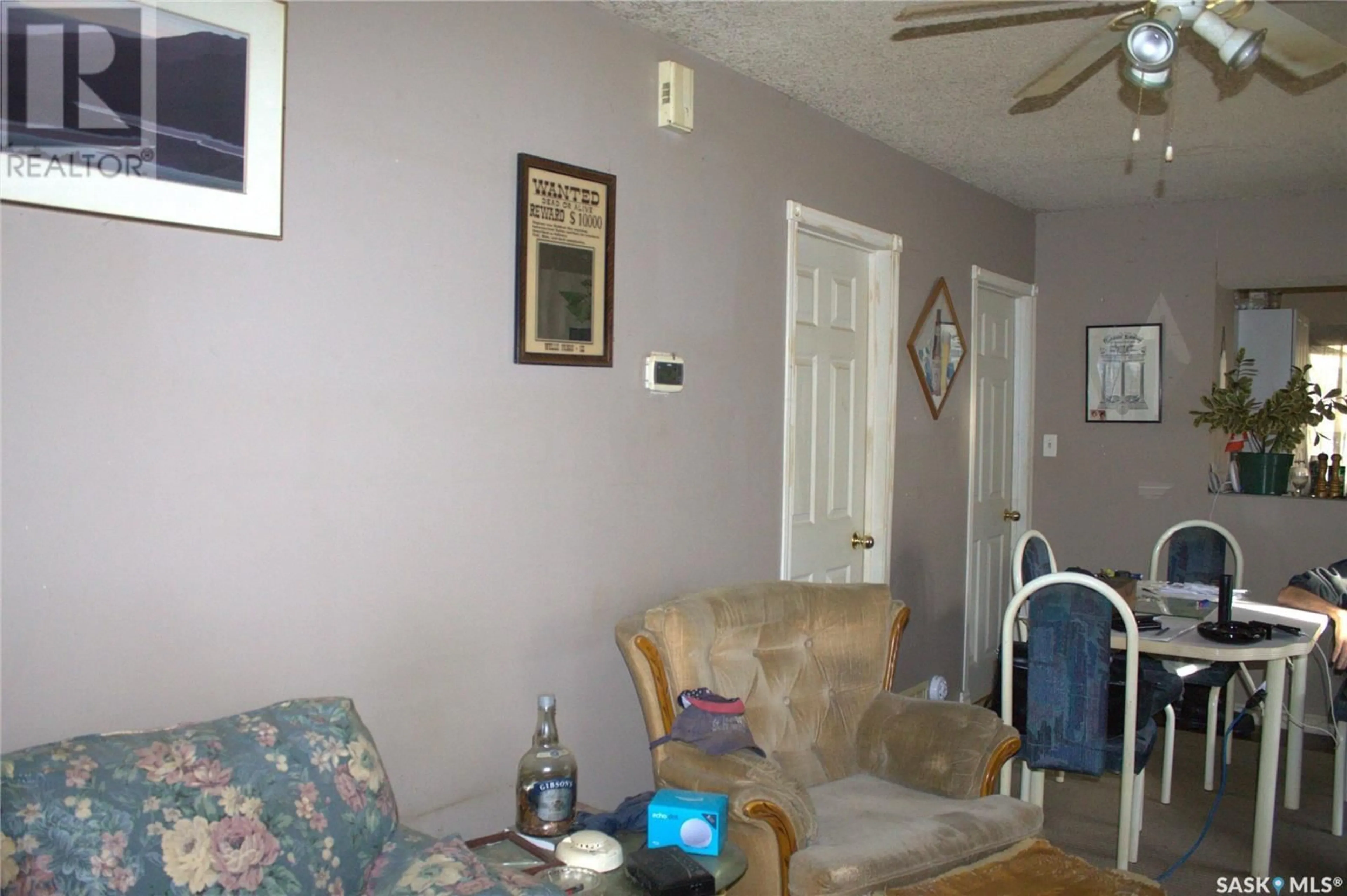 A pic of a room for 905 Robinson STREET, Regina Saskatchewan S4T2M6