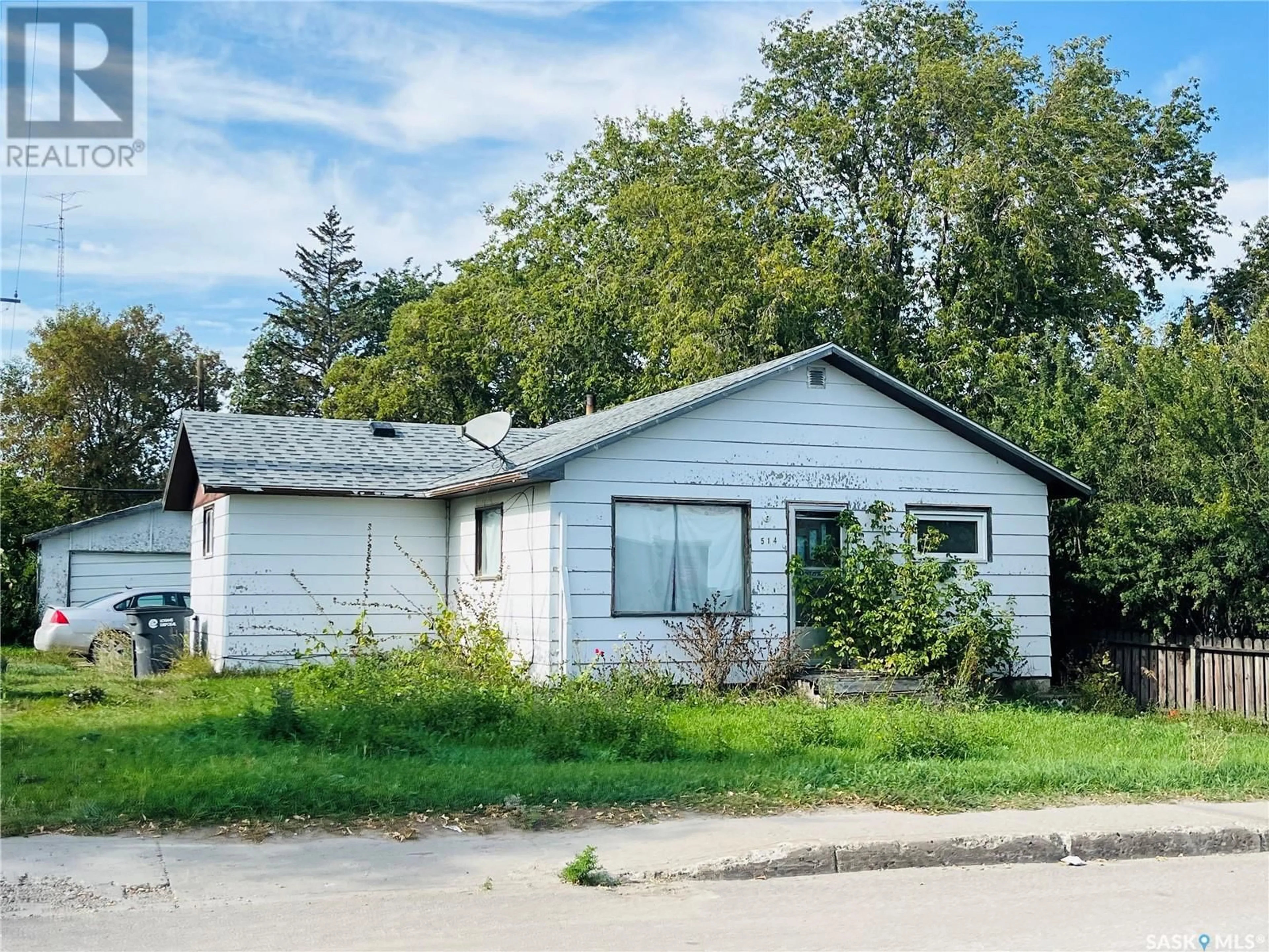 Frontside or backside of a home, cottage for 514 Main STREET, Moosomin Saskatchewan S0G3N0