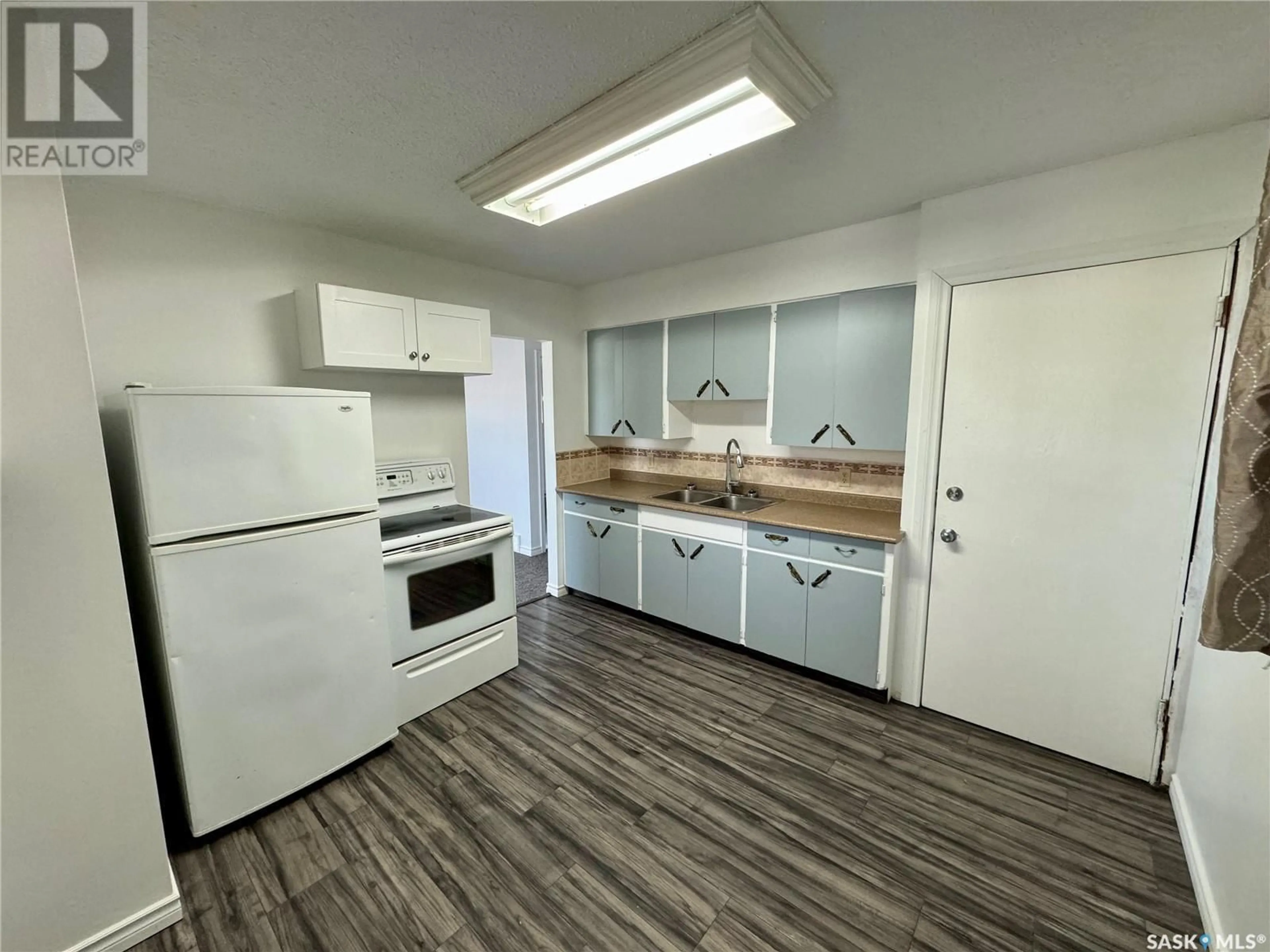 Standard kitchen, unknown floor for 129 19th STREET E, Prince Albert Saskatchewan S6V1J3