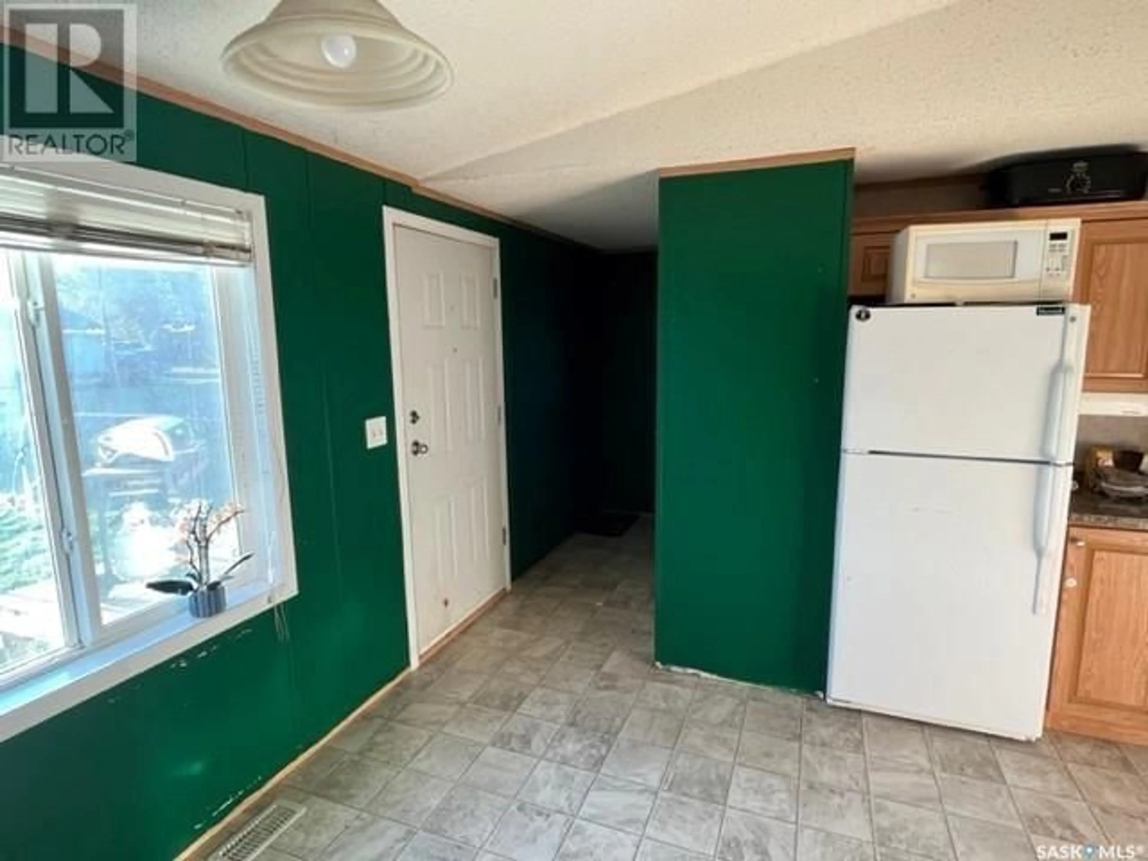 A pic of a room, unknown floor for 205 2nd STREET E, Meota Saskatchewan S0M1X0