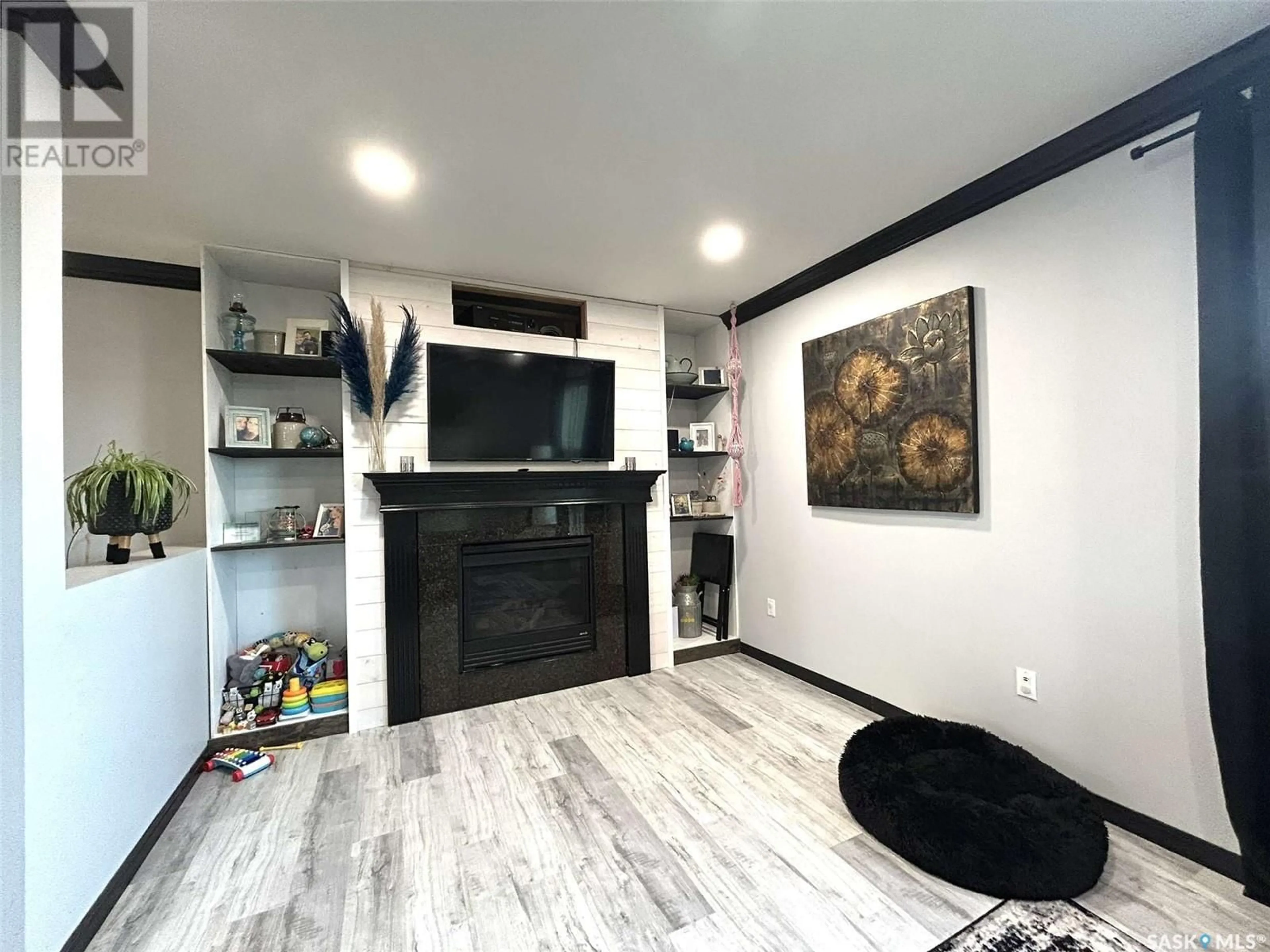 A pic of a room, wood floors for Jackson Acreage, Connaught Rm No. 457 Saskatchewan S0E1T0