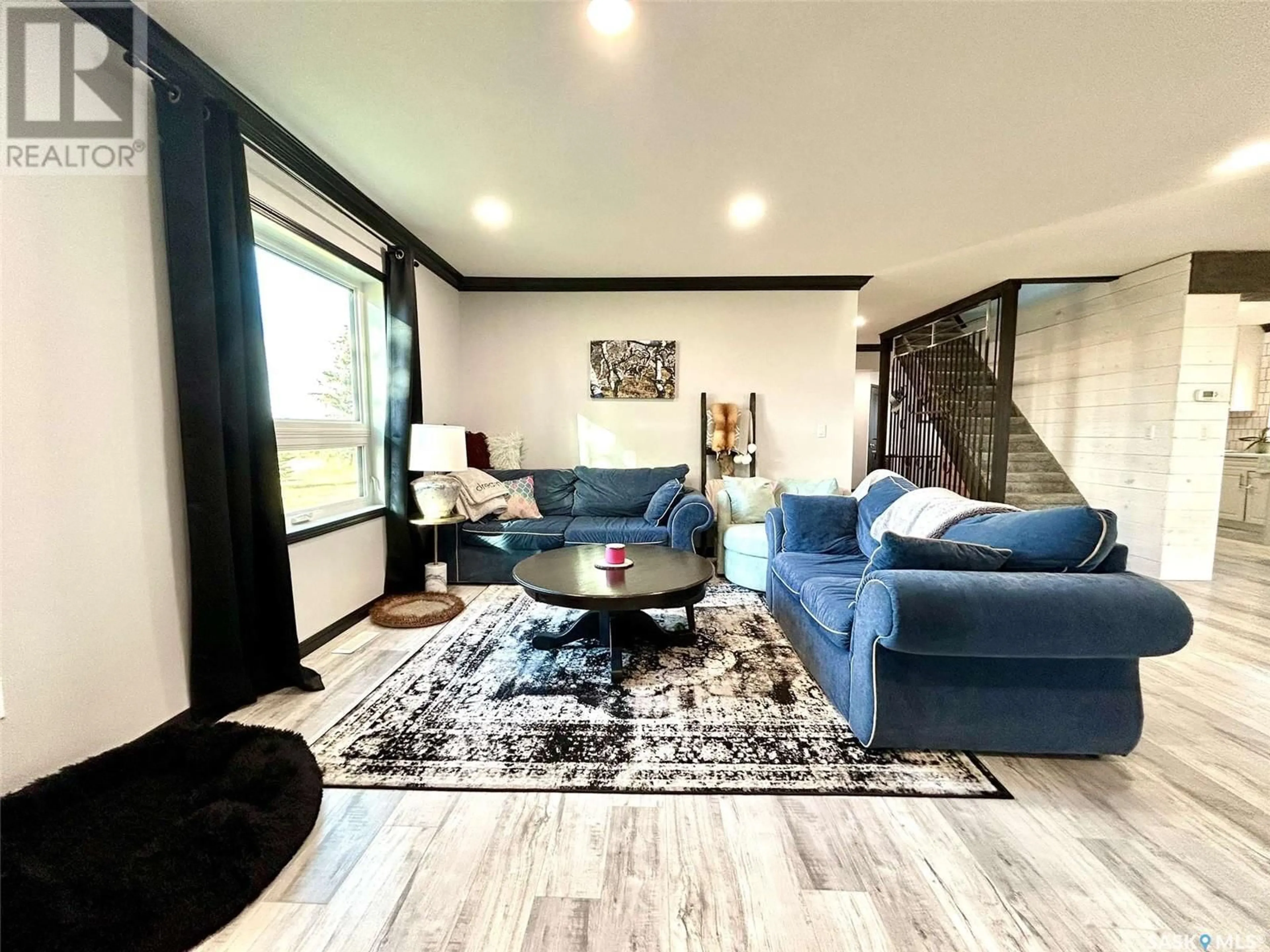 Living room, wood floors for Jackson Acreage, Connaught Rm No. 457 Saskatchewan S0E1T0