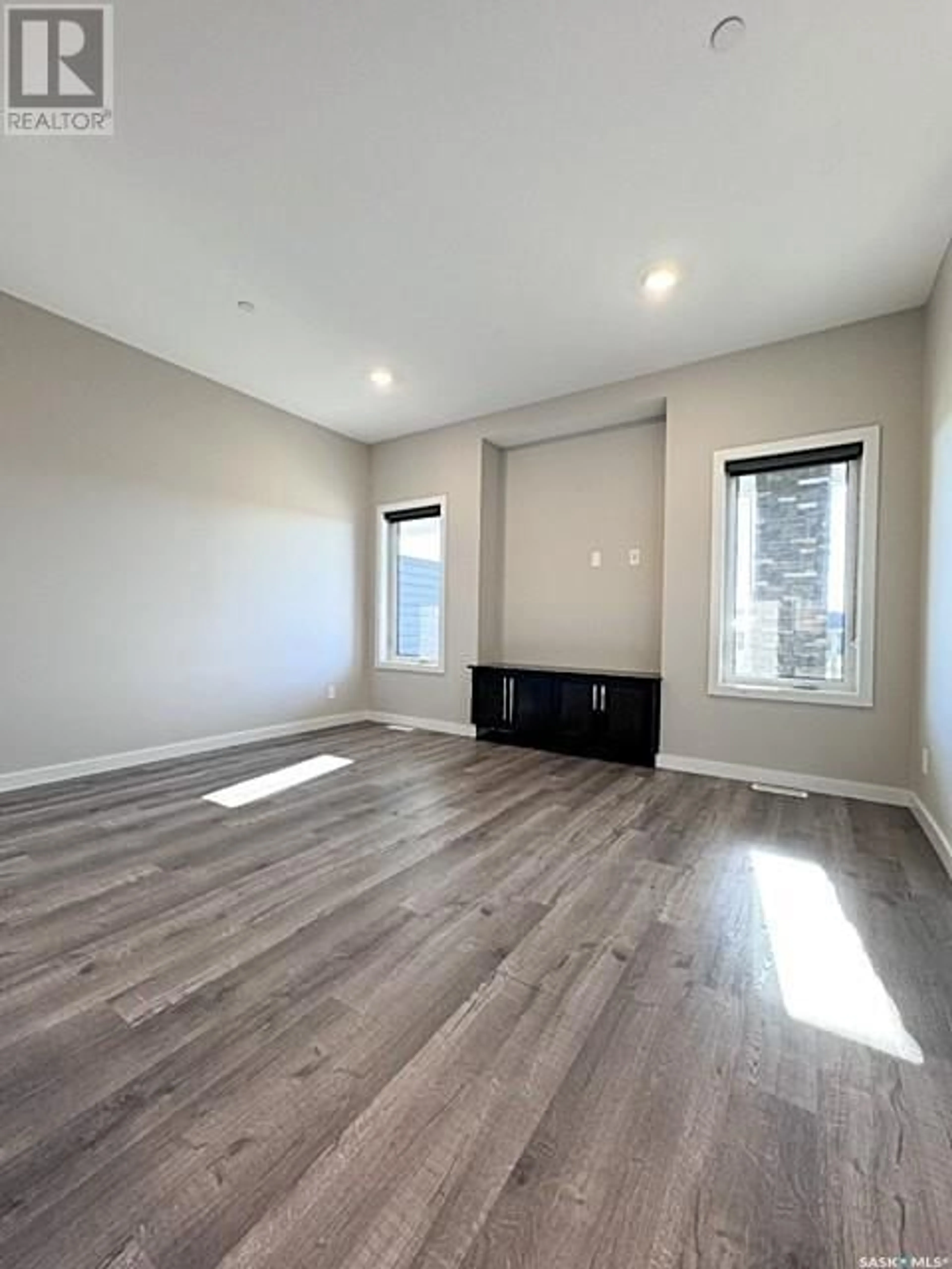 A pic of a room, wood floors for 525 Douglas DRIVE, Swift Current Saskatchewan S9H5R6