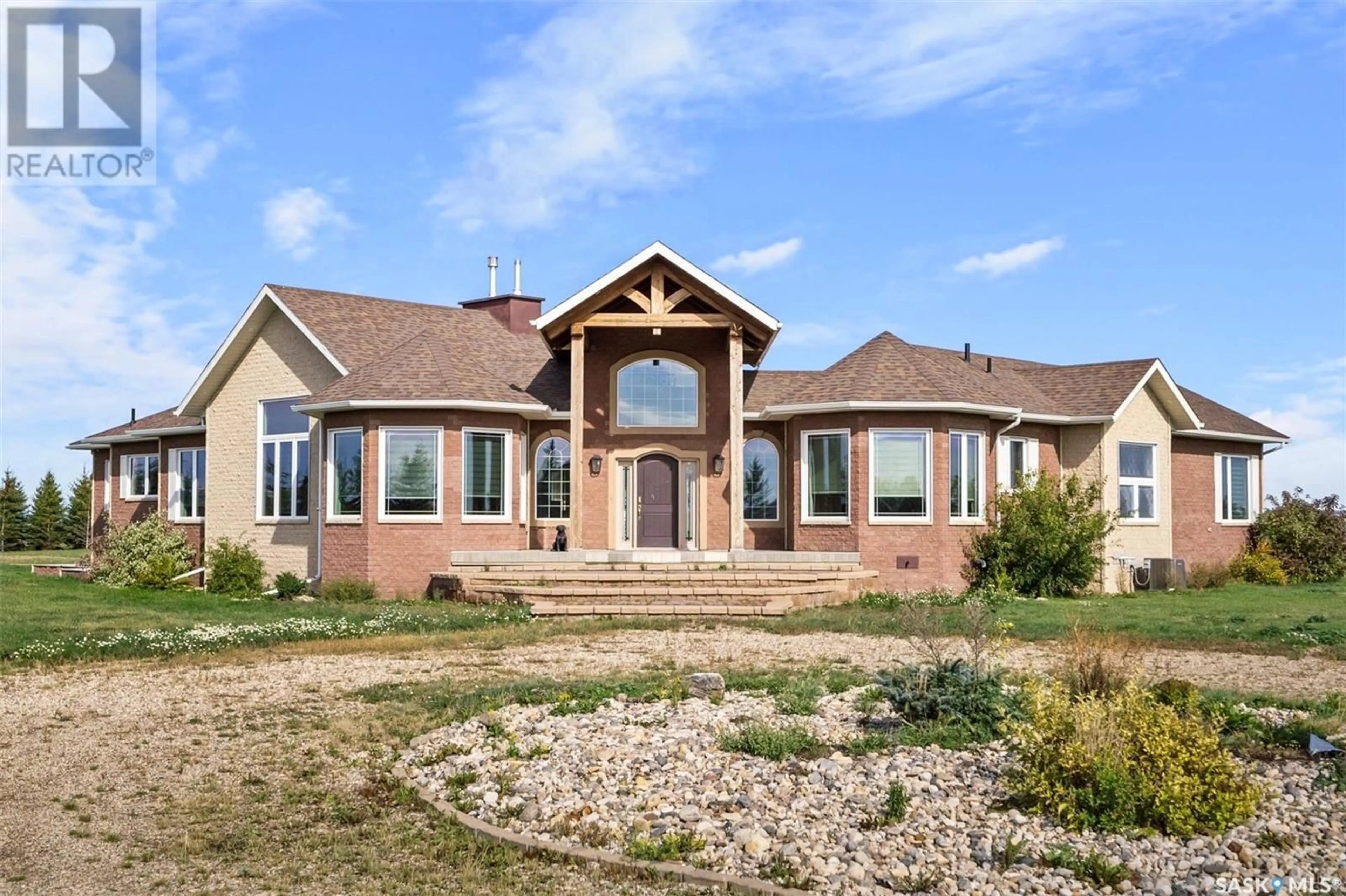 A pic from outside/outdoor area/front of a property/back of a property/a pic from drone, unknown for KAMSACK LUXE ESTATE, Cote Rm No. 271 Saskatchewan S0A1S0