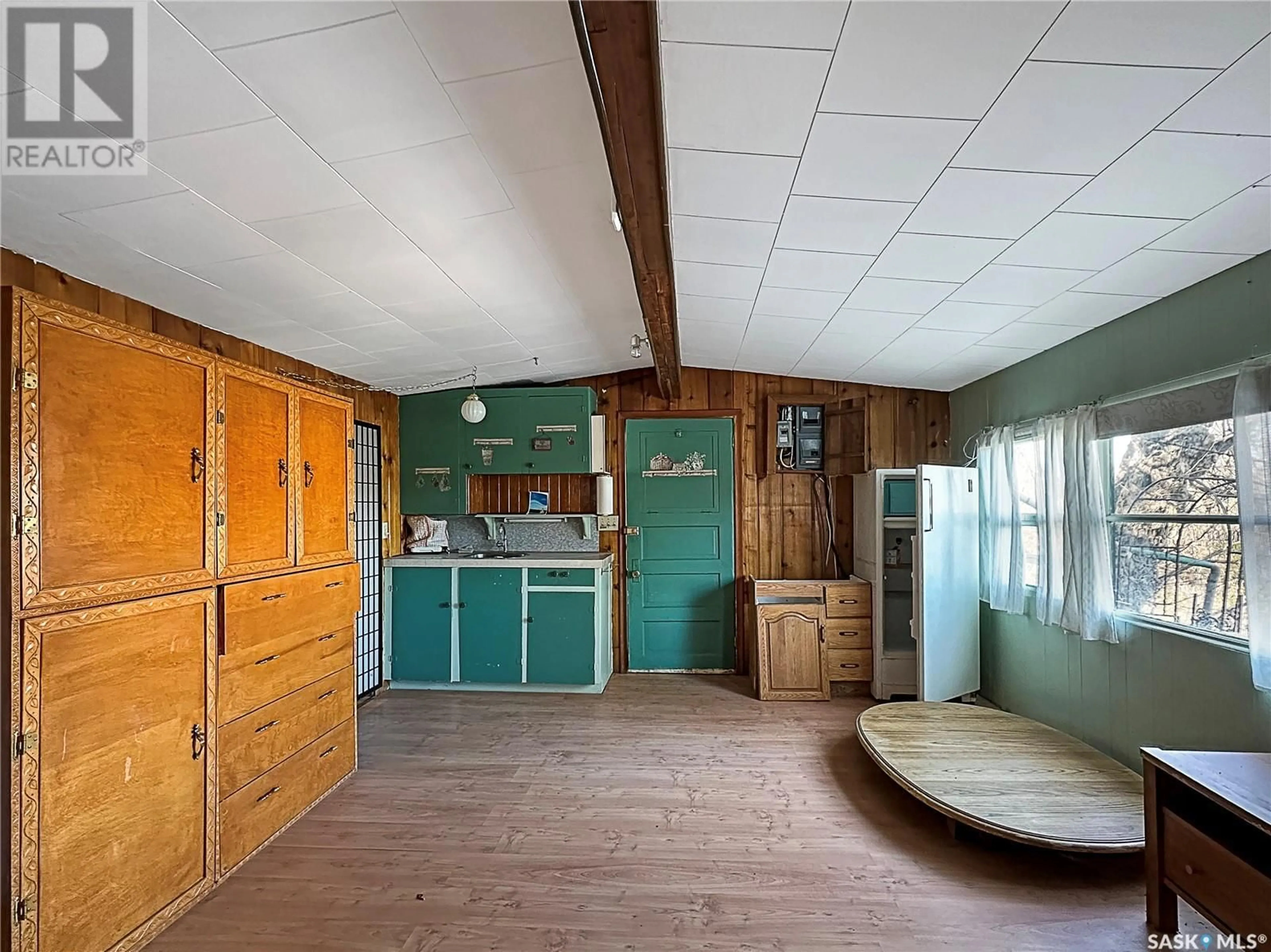 Kitchen, wood floors, cottage for 116 B-Say-Tah ROAD, B-Say-Tah Saskatchewan S0G1S0