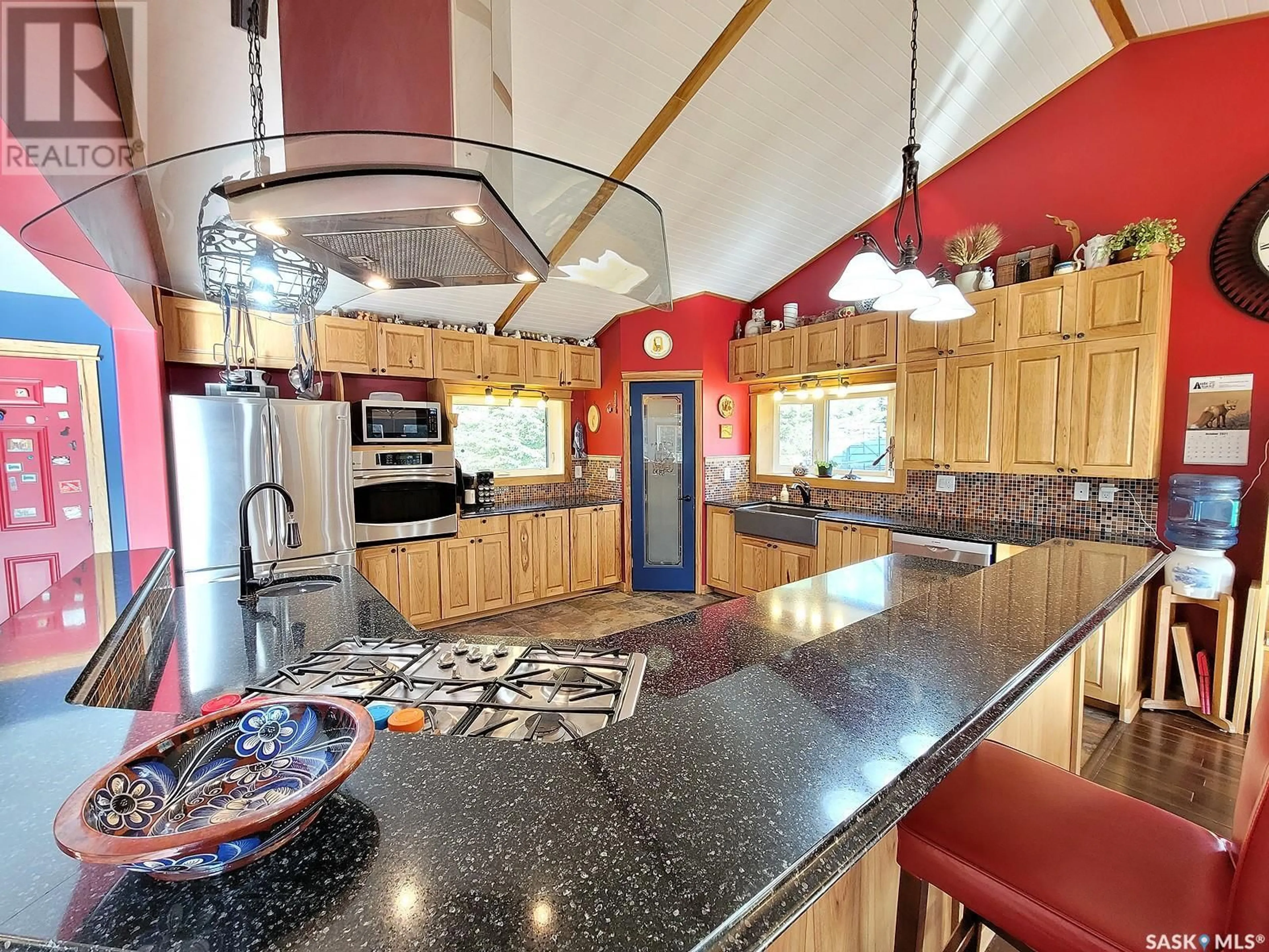 Open concept kitchen for Carlson Acreage, Meadow Lake Rm No.588 Saskatchewan S9X1Y4