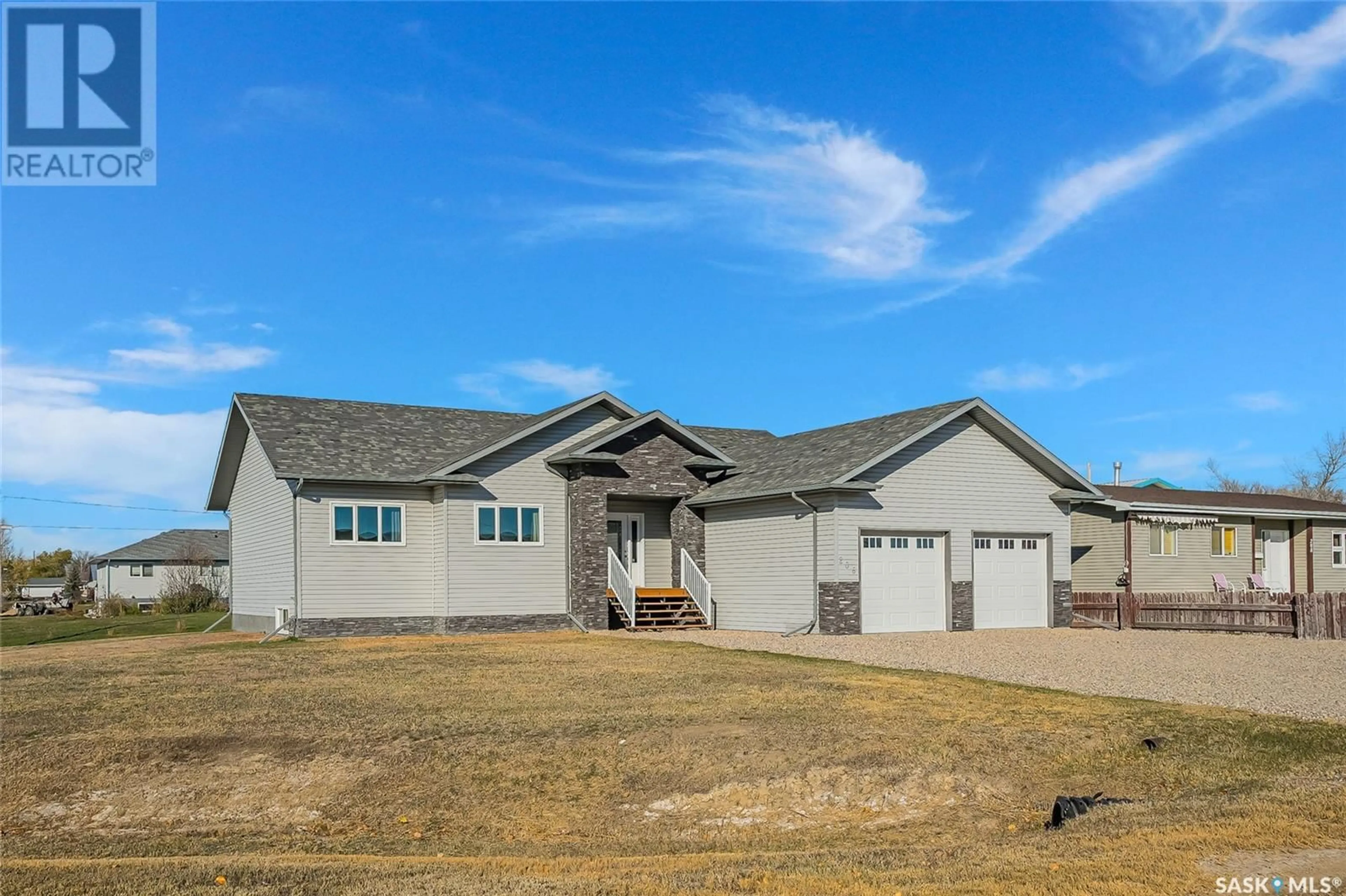 Frontside or backside of a home, cottage for 206 Second AVENUE, Hanley Saskatchewan S0G2E0