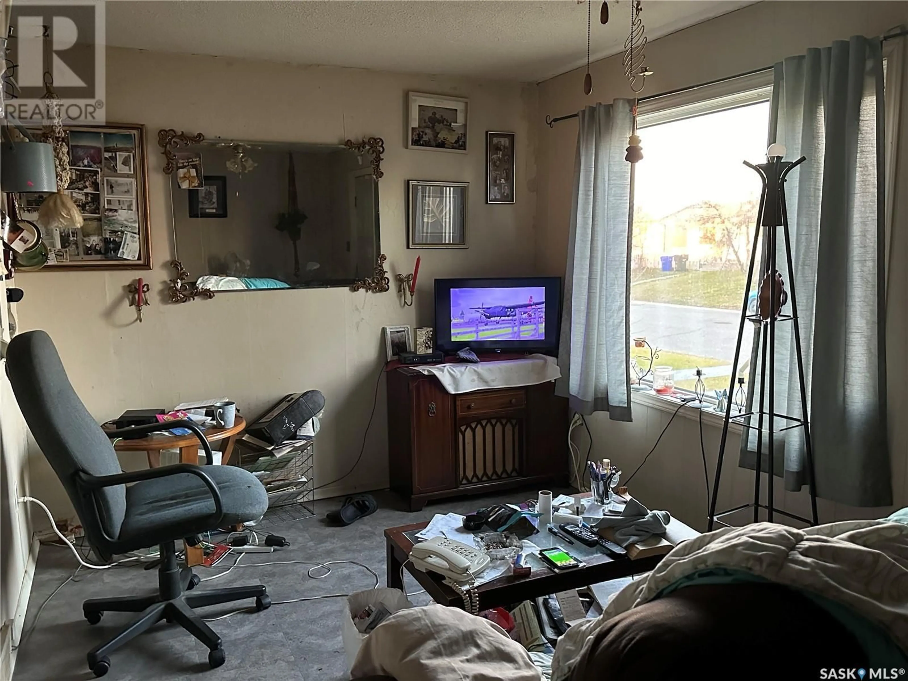 A pic of a room, not visible floor for 1937 14th STREET W, Prince Albert Saskatchewan S6V3P3