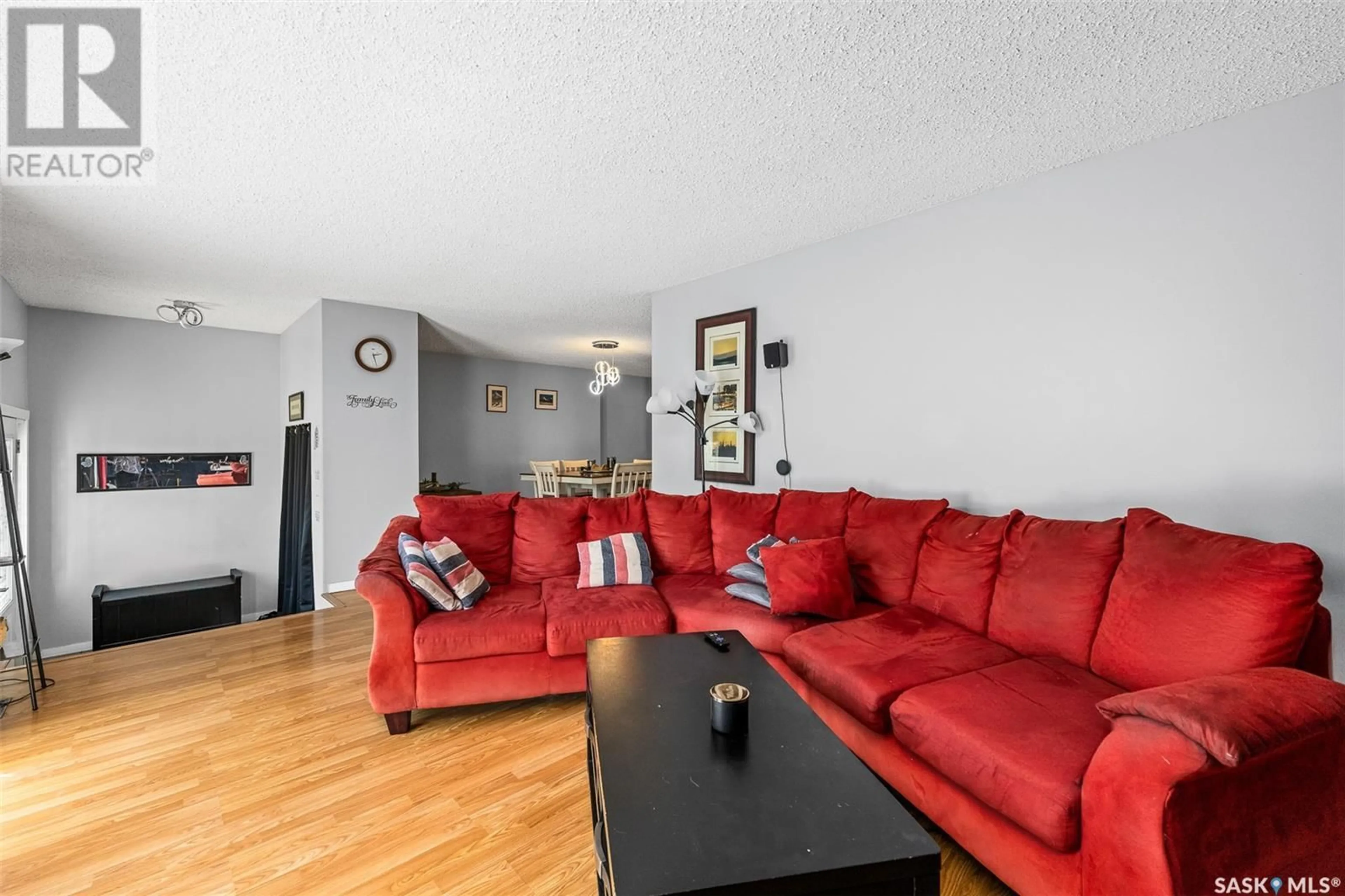 Living room, wood floors for 1430 Hochelaga STREET W, Moose Jaw Saskatchewan S6H6G5