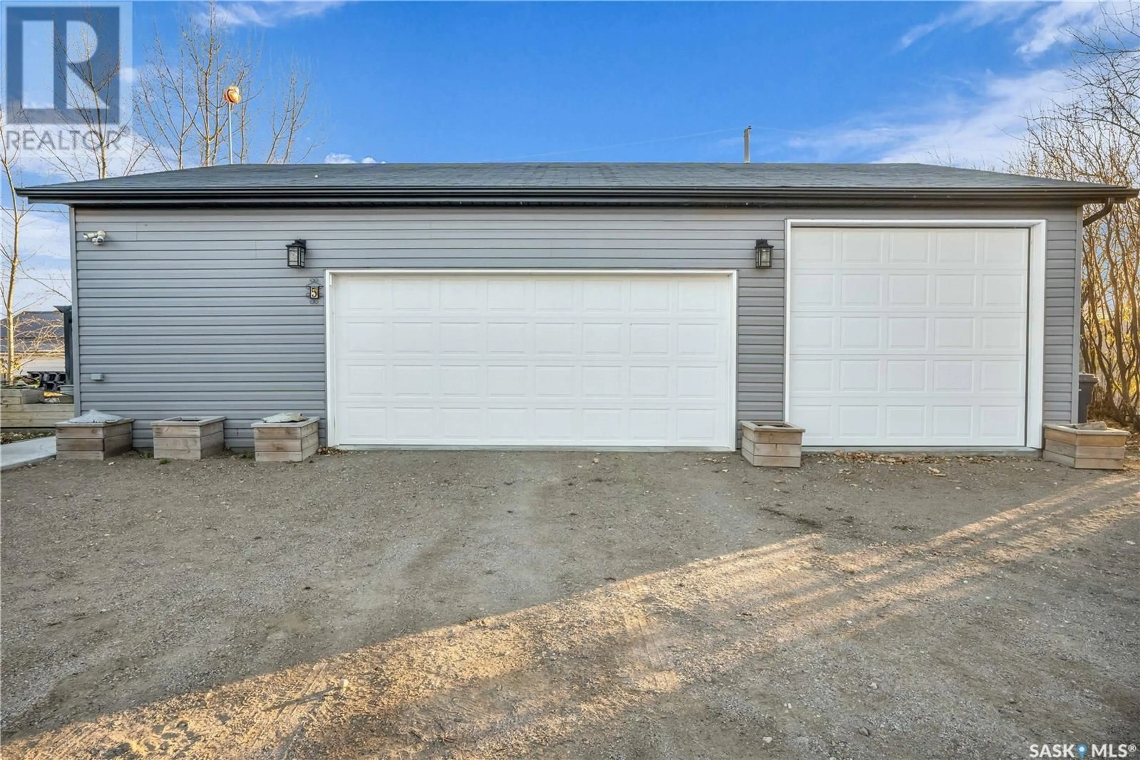 Indoor garage for 5 GARRETTSEE STREET, Duval Saskatchewan S0G1G0