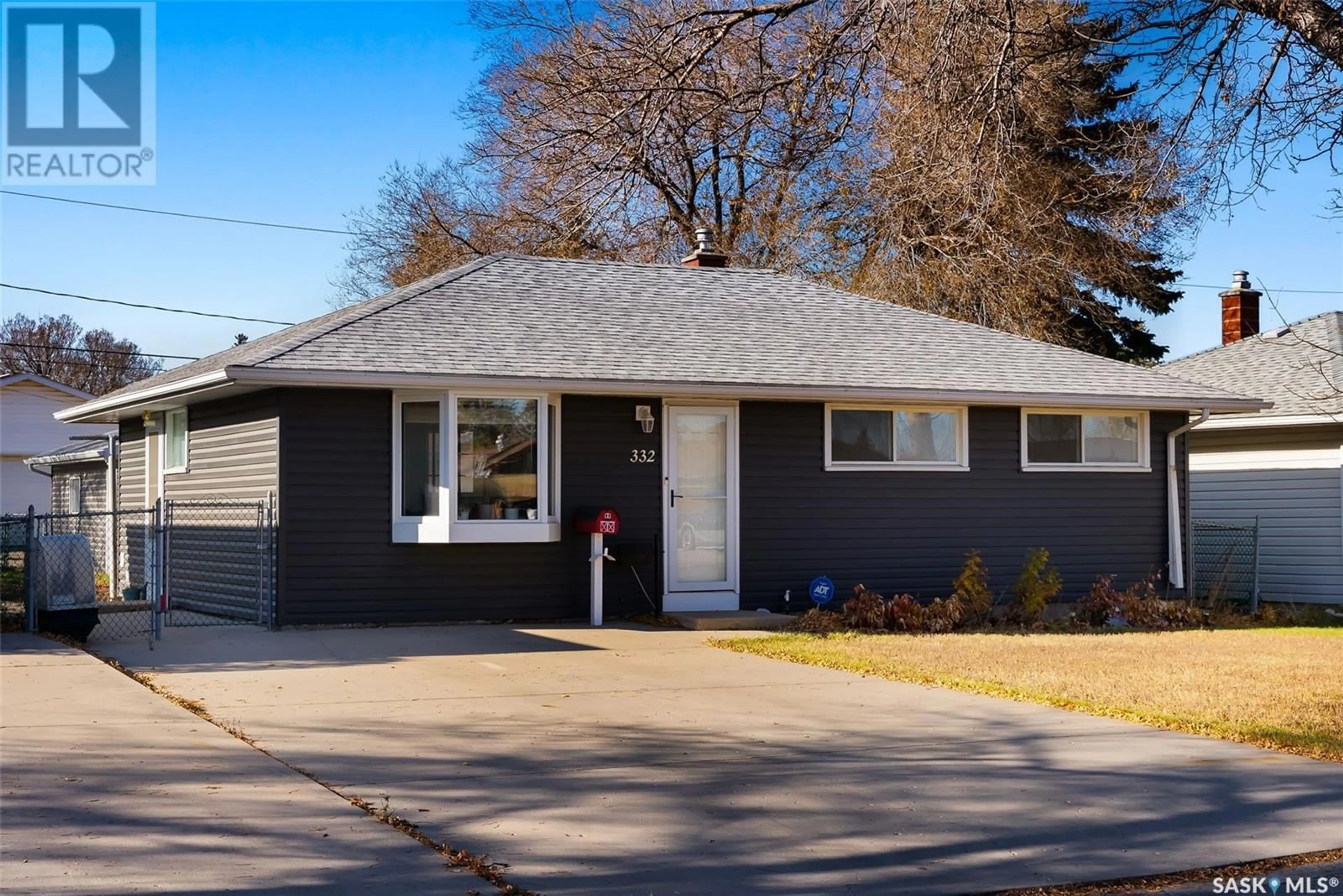 Frontside or backside of a home, cottage for 332 Royal STREET, Regina Saskatchewan S4R4Y4