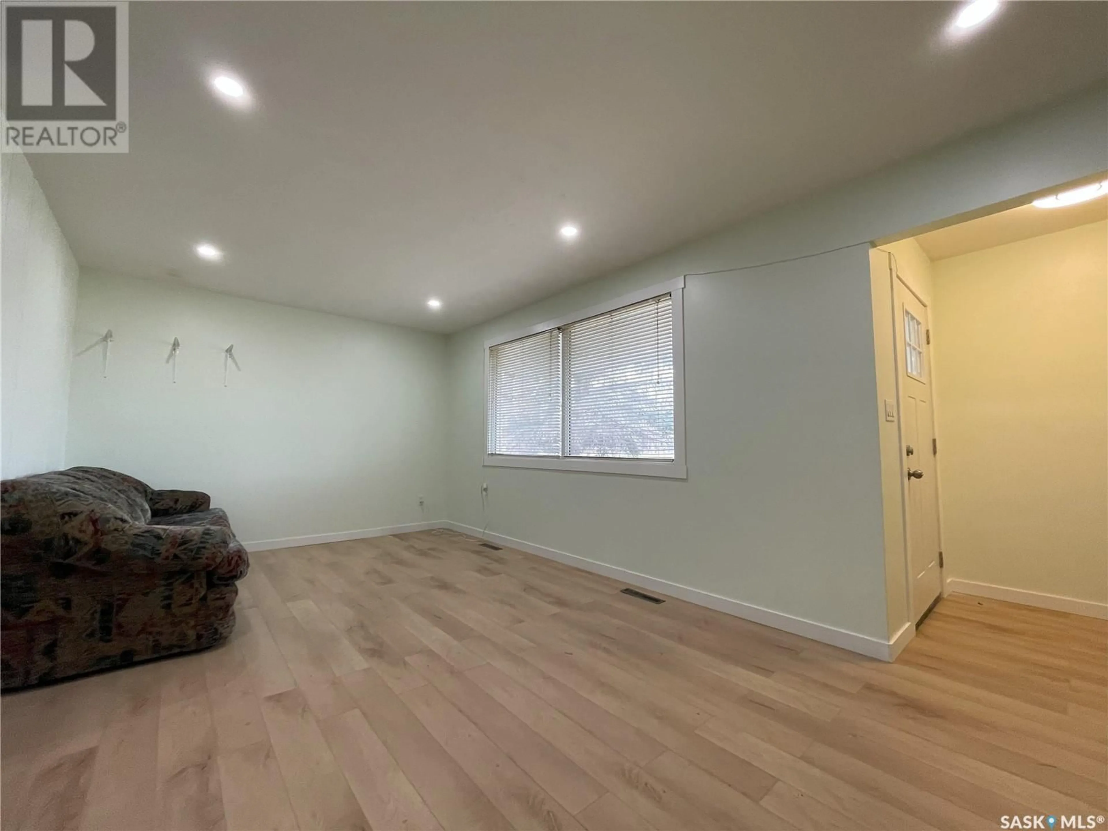 A pic of a room, wood floors for 945 CAMERON STREET, Regina Saskatchewan S4T2S5