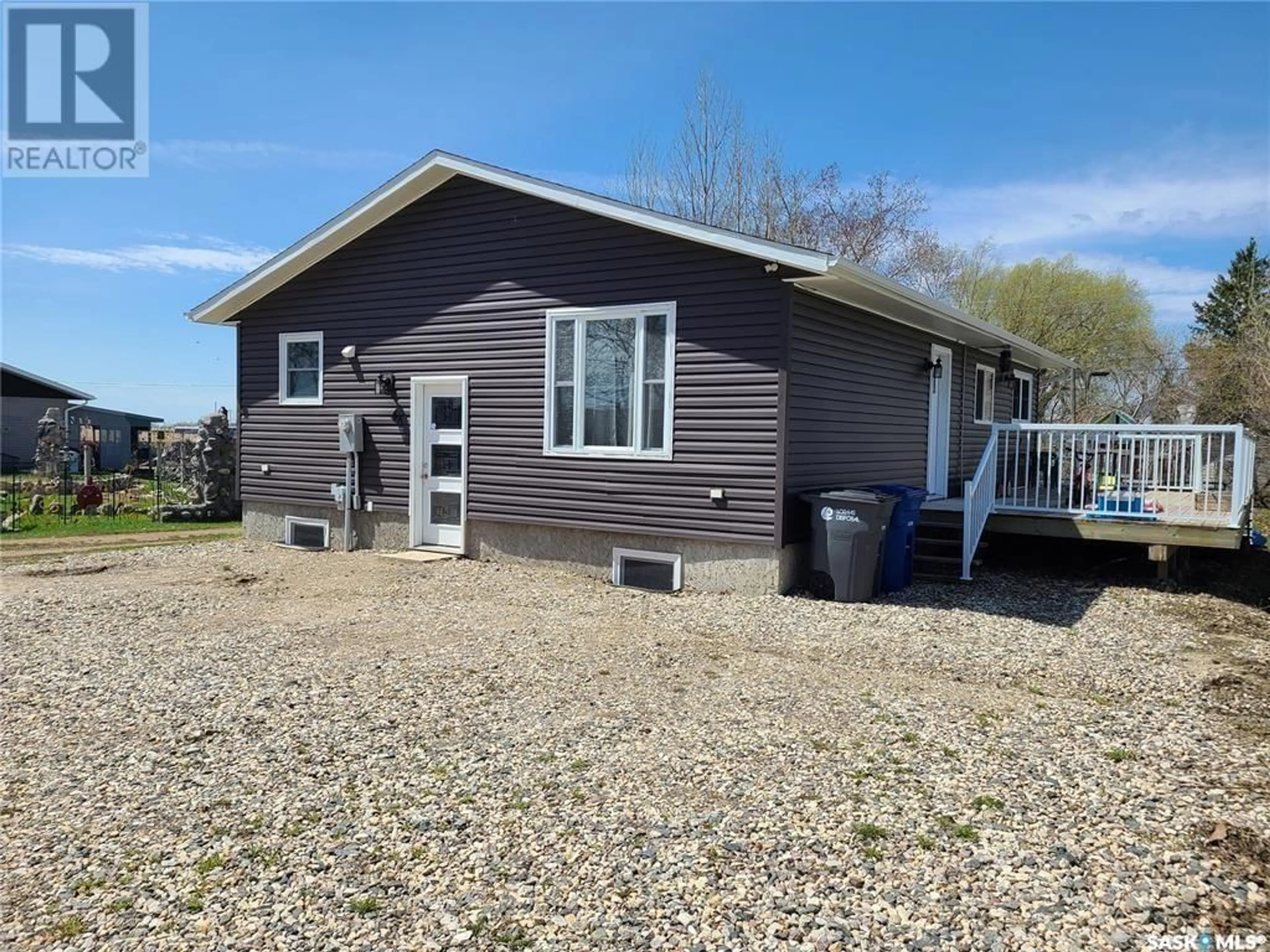 Frontside or backside of a home, cottage for 46 Newcombe STREET, Manor Saskatchewan S0C1R0