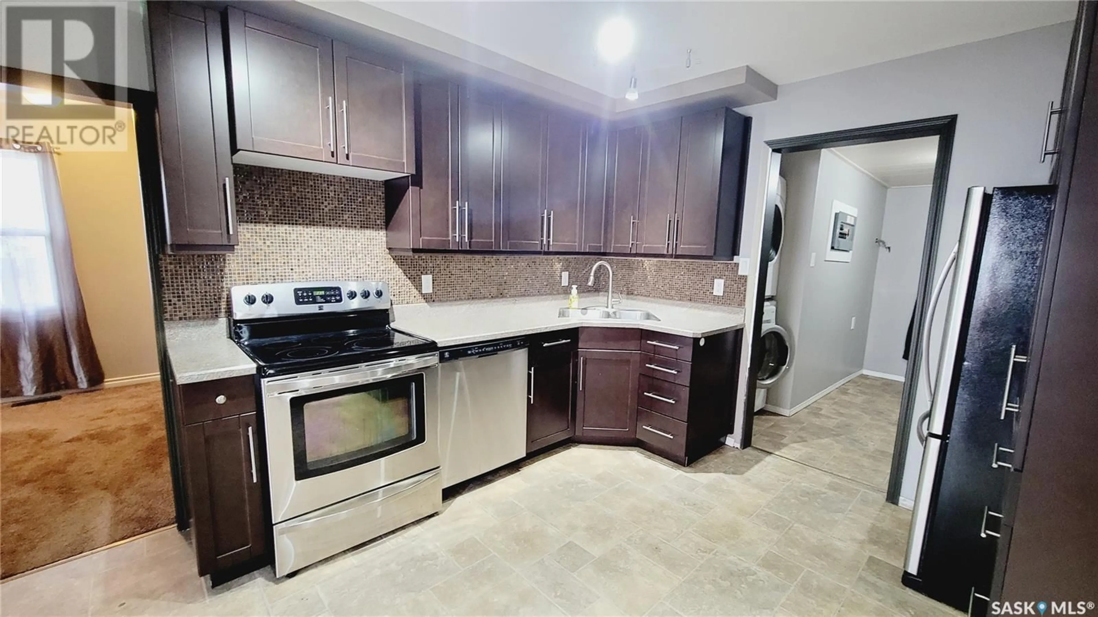 Standard kitchen, ceramic/tile floor for 145 3RD AVENUE, Swift Current Saskatchewan S9H2G4