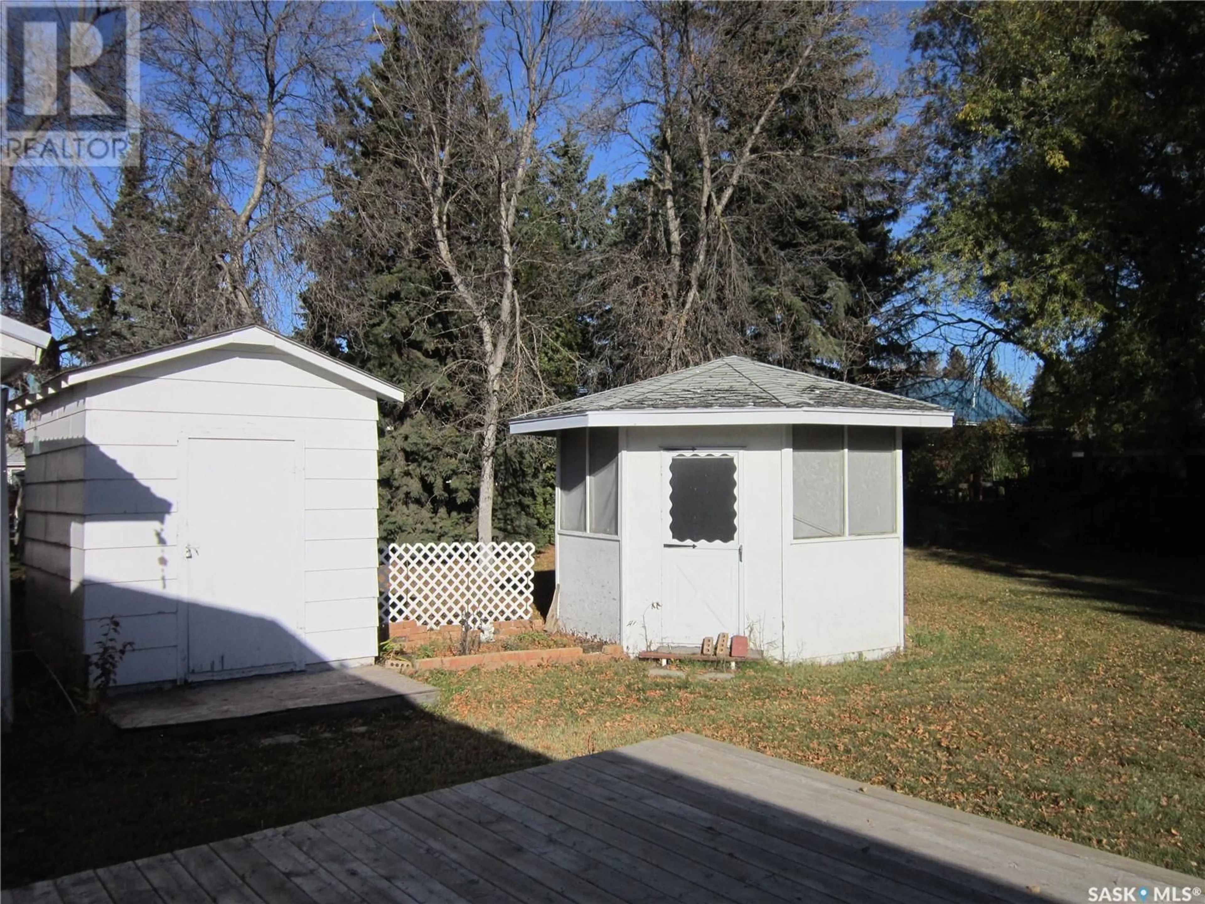 Shed for 1996 Newmarket DRIVE, Tisdale Saskatchewan S0E1T0