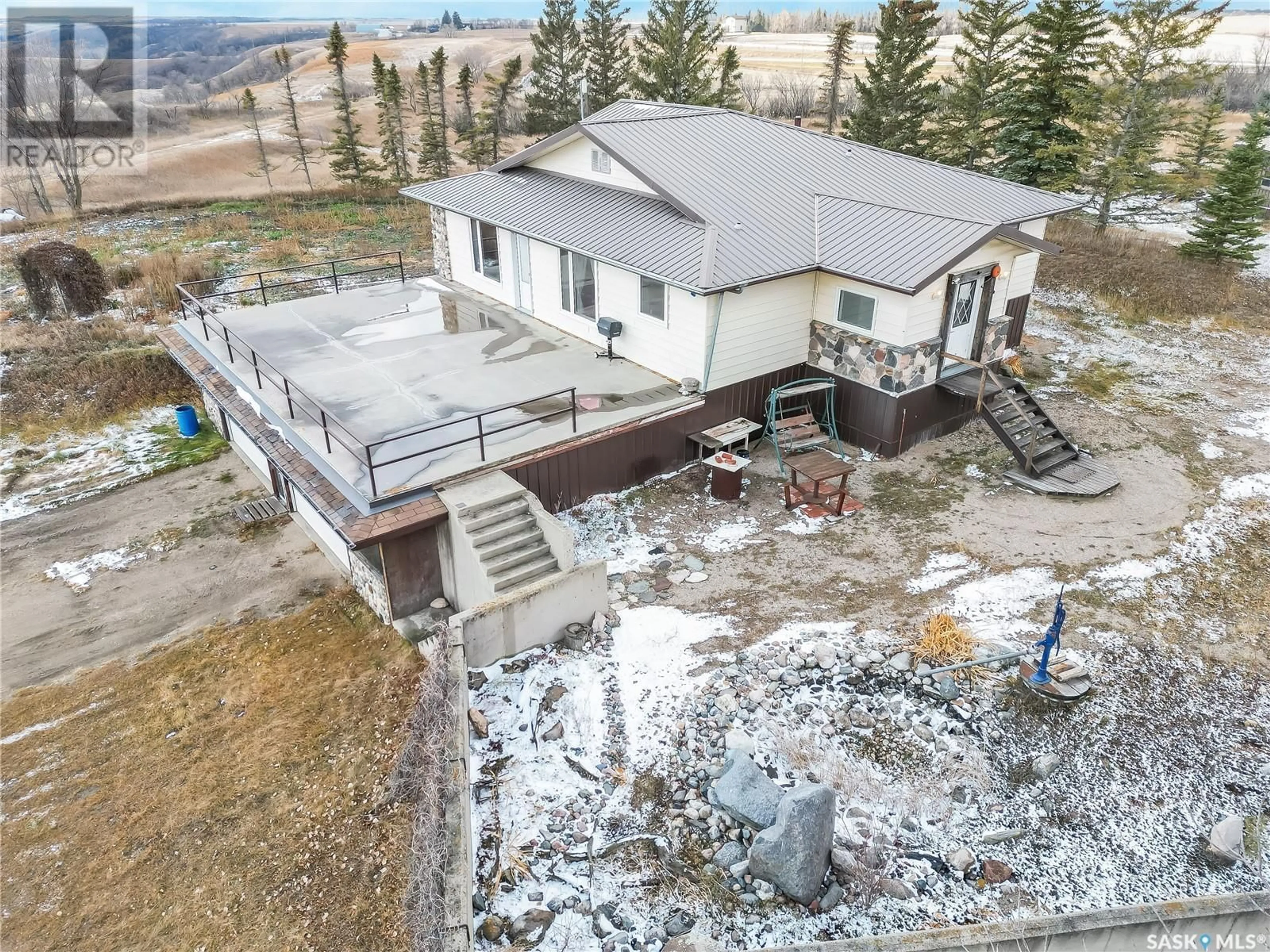 Frontside or backside of a home, the front or back of building for Fellner Acreage - 34.33, Longlaketon Rm No. 219 Saskatchewan S0G4P0