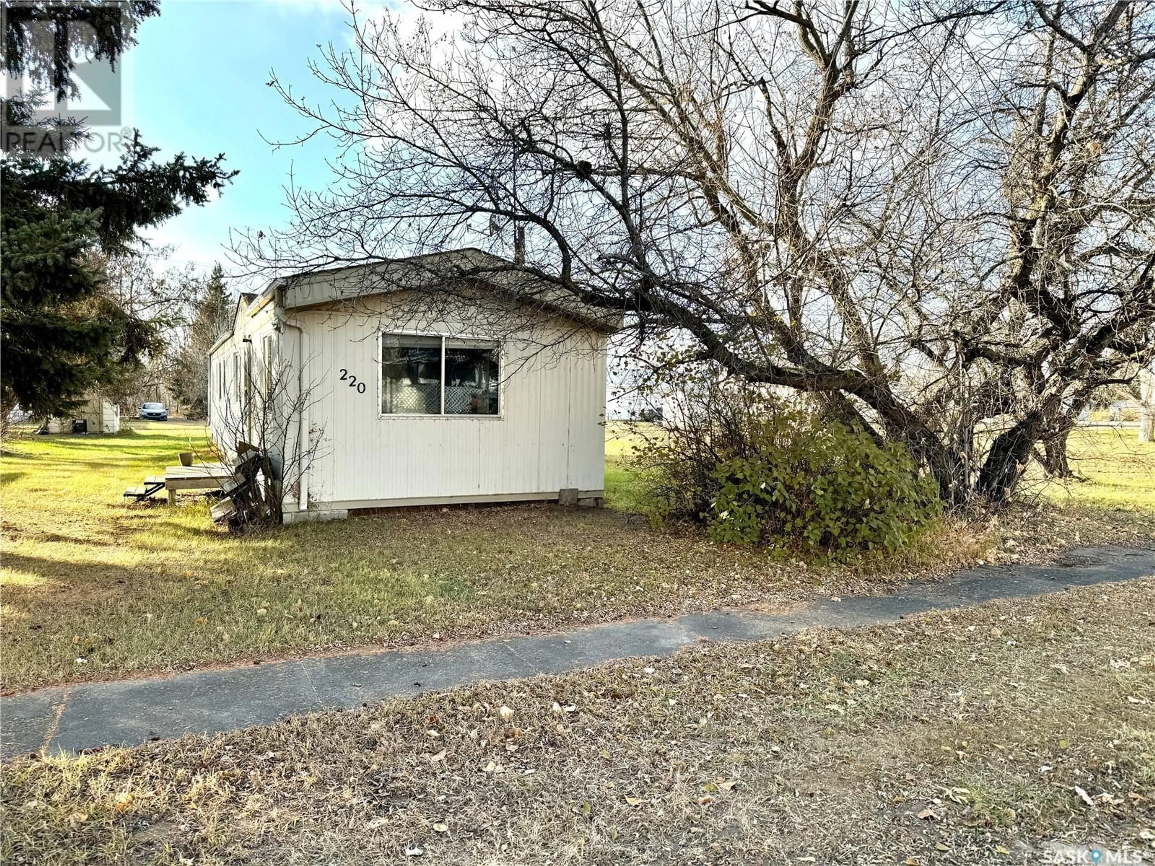 A pic from exterior of the house or condo, cottage for 220 1st AVENUE, Mervin Saskatchewan S0M1Y0