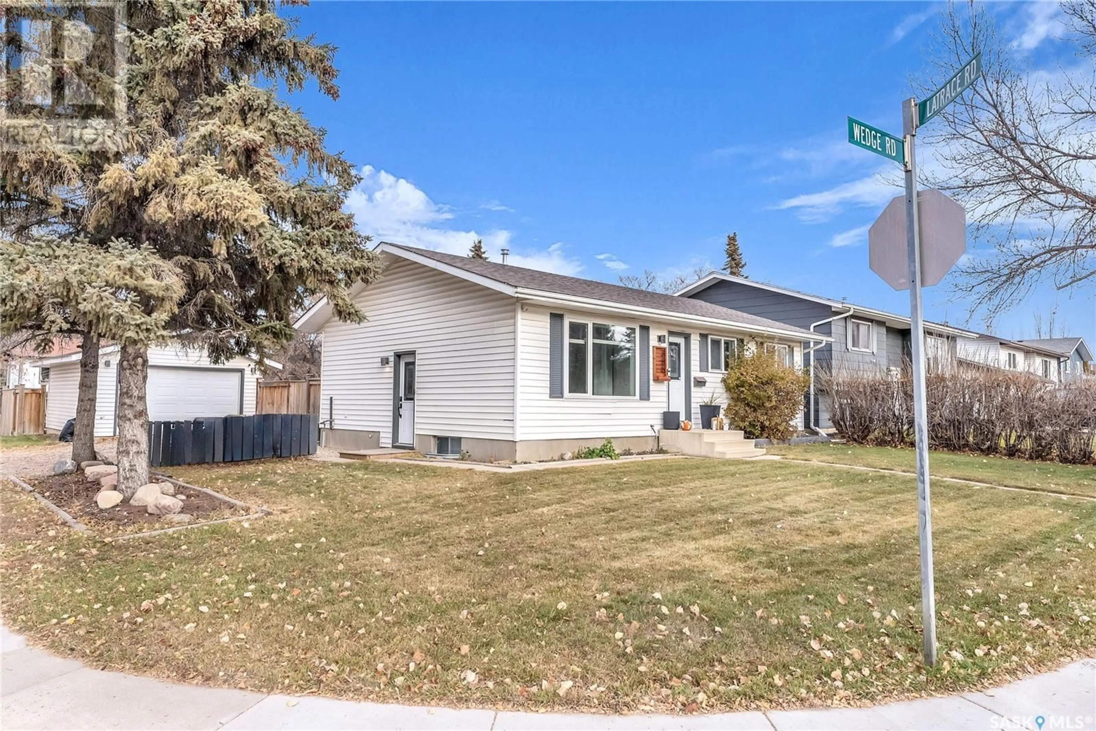 A pic from exterior of the house or condo, the street view for 366 Wedge ROAD, Saskatoon Saskatchewan S7L6G2