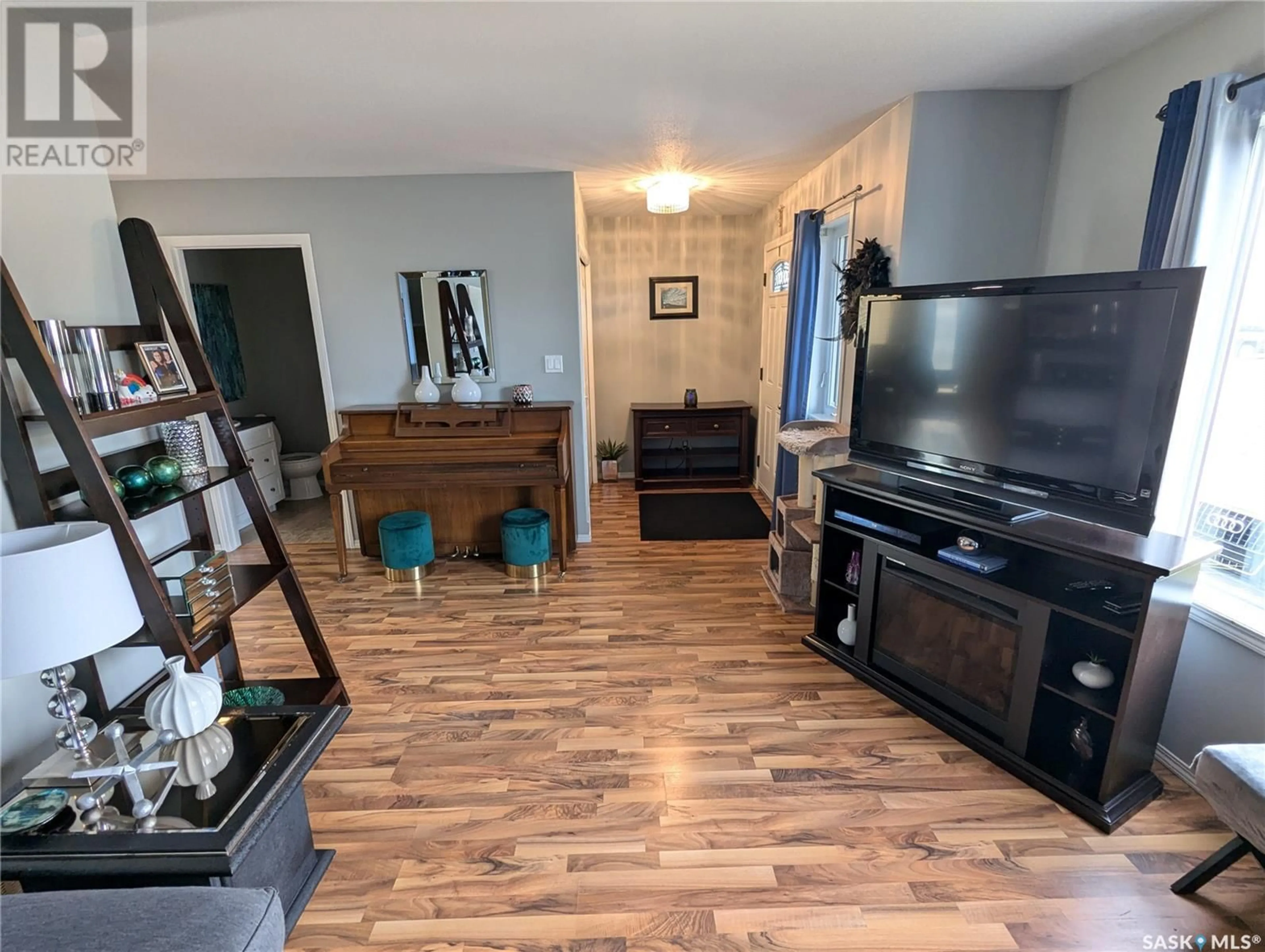 A pic of a room, wood floors for 105 Haichert STREET, Warman Saskatchewan S0K4S0