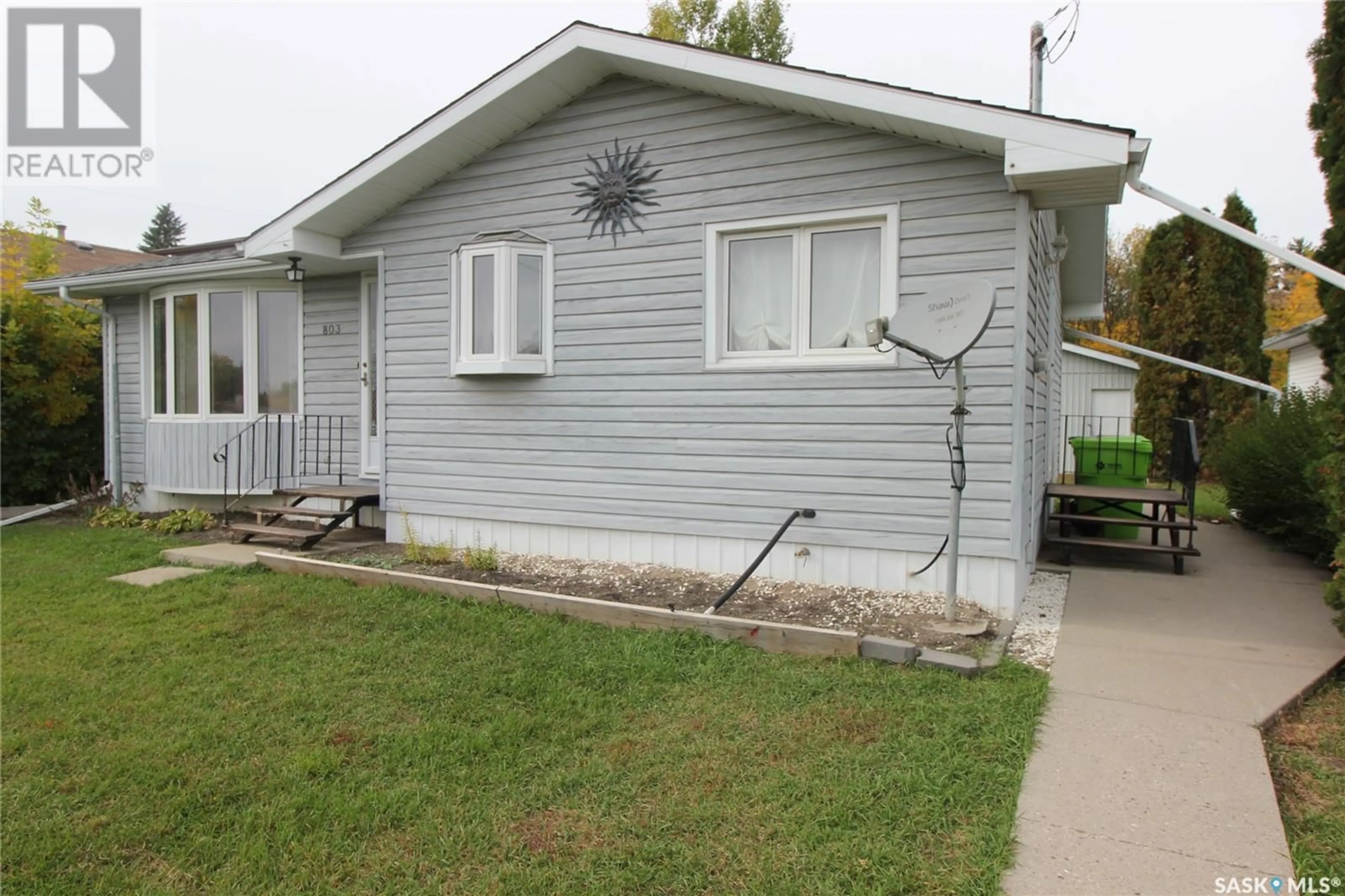 A pic from exterior of the house or condo, cottage for 803 WOODWARD AVENUE, Indian Head Saskatchewan S0G2K0