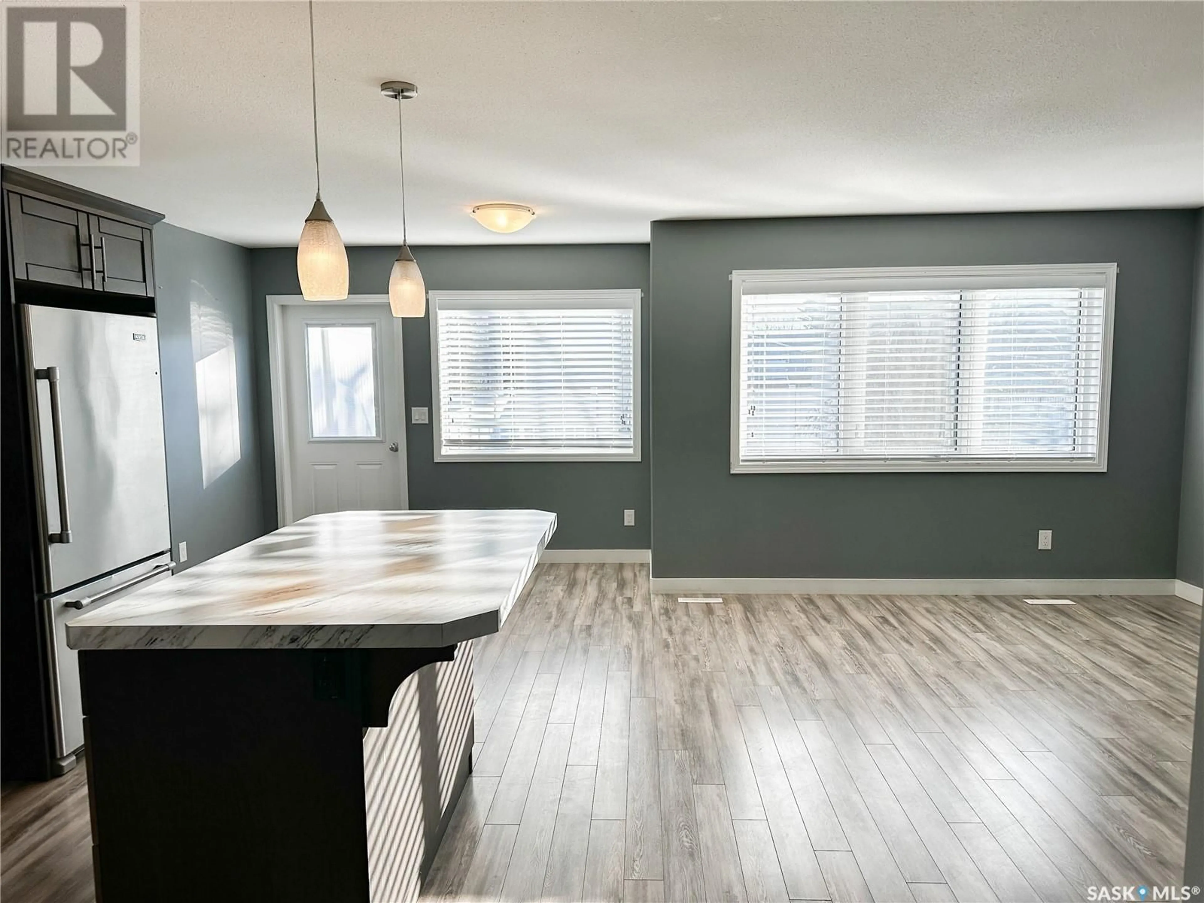 Open concept kitchen for 263 30th STREET, Battleford Saskatchewan S0M0E0