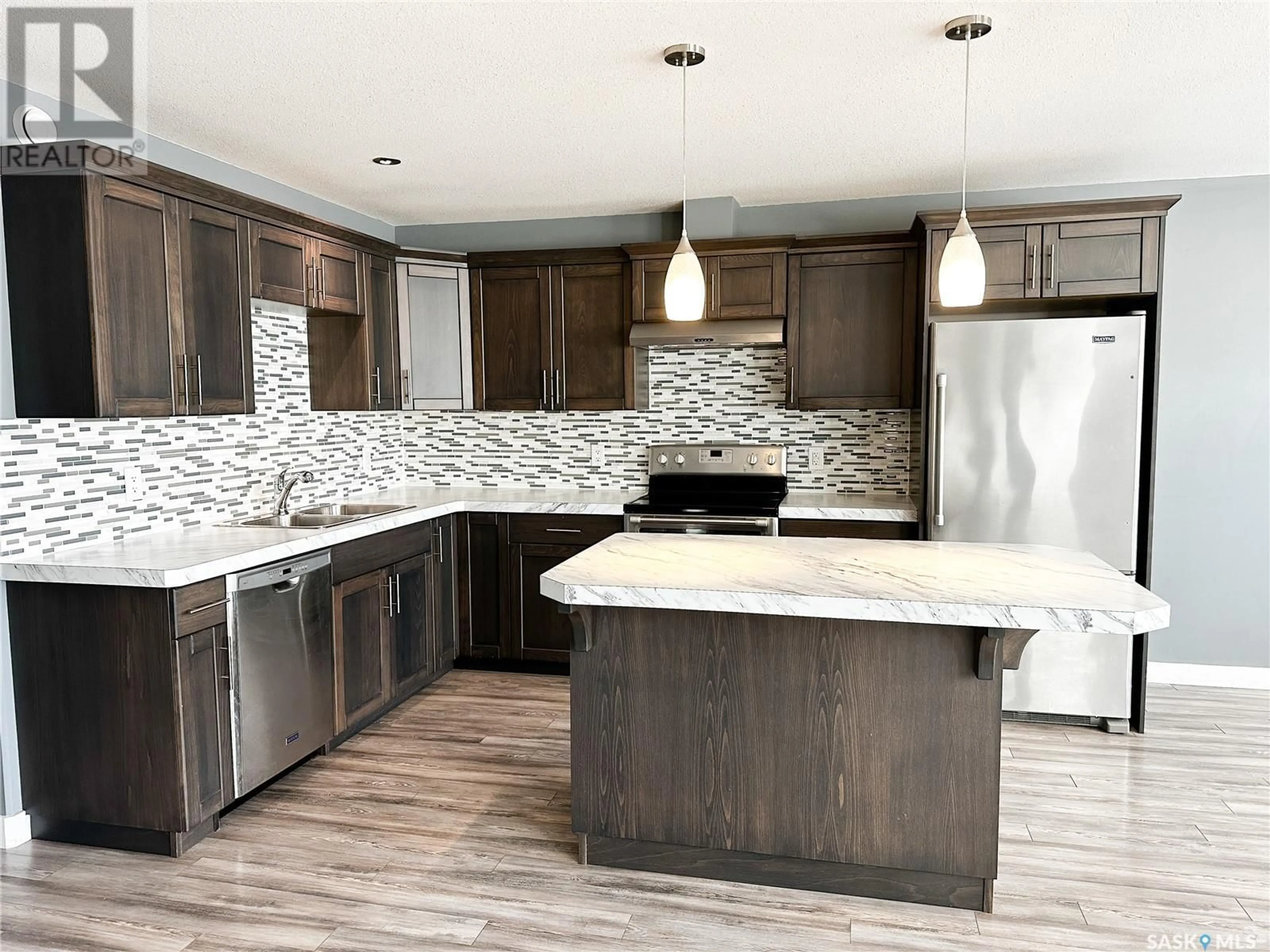 Open concept kitchen for 263 30th STREET, Battleford Saskatchewan S0M0E0